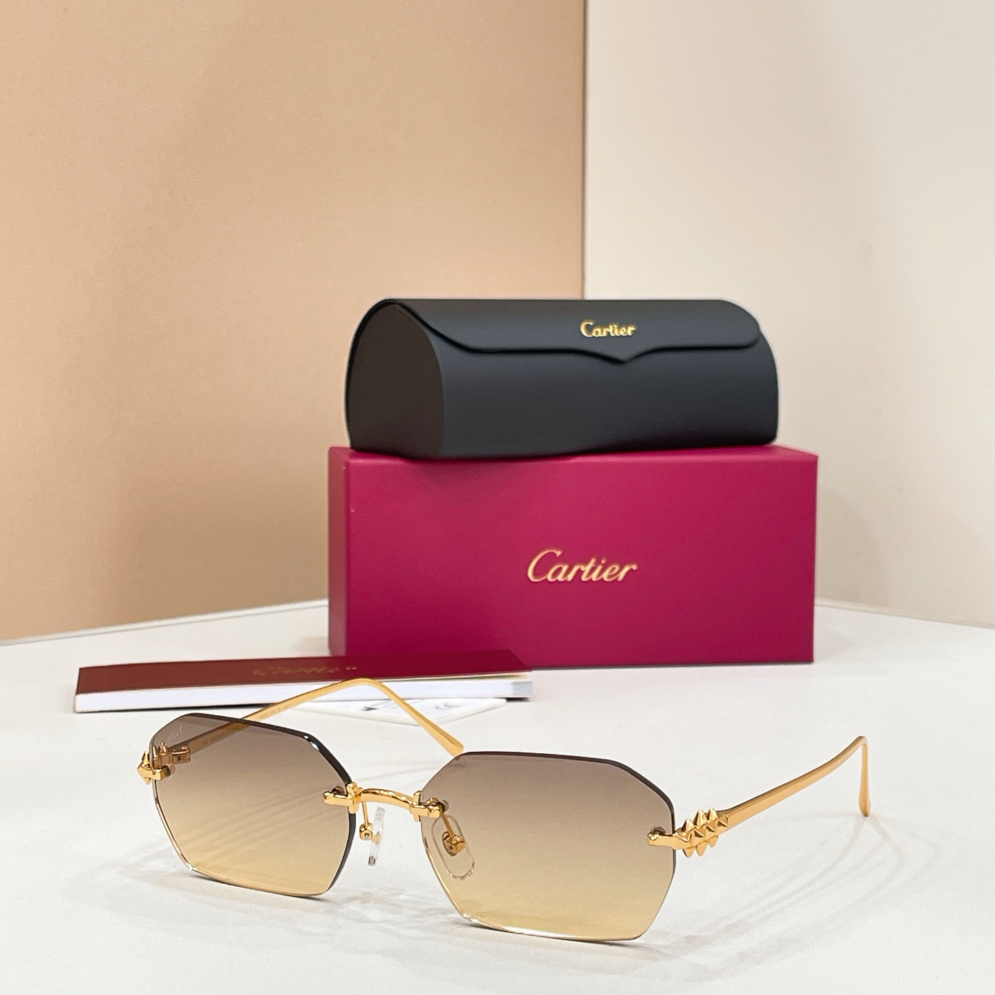 Cartier 13015076Cartie* MODEL：CT0648O SIZE:135