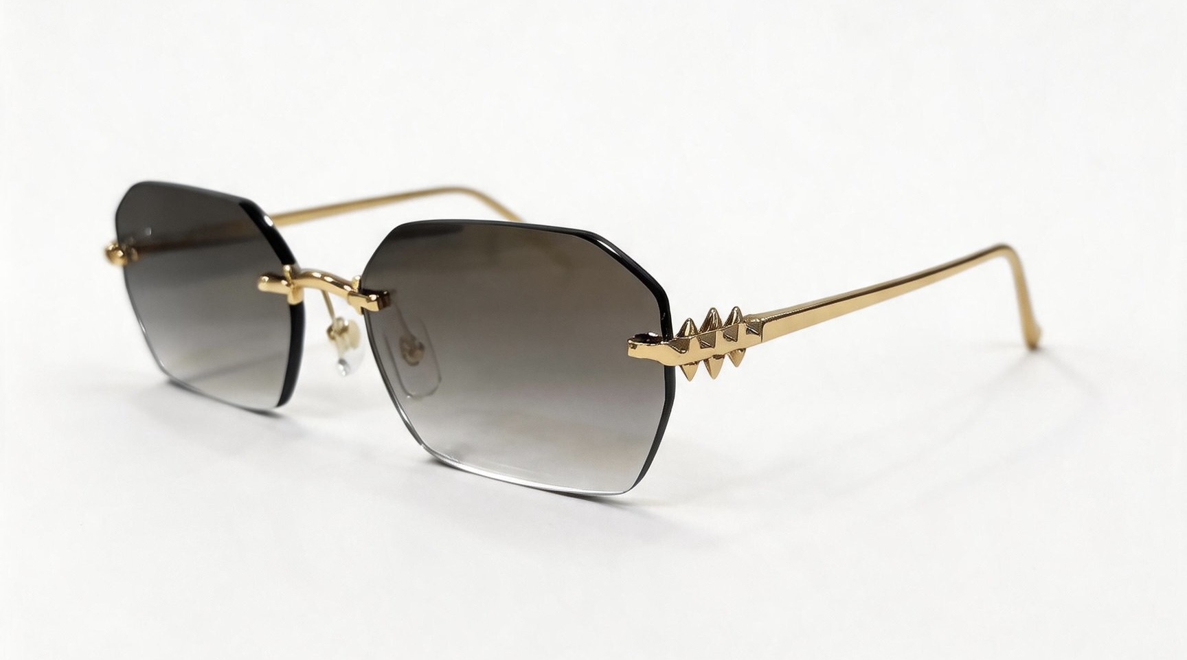 Cartier 13015076Cartie* MODEL：CT0648O SIZE:135