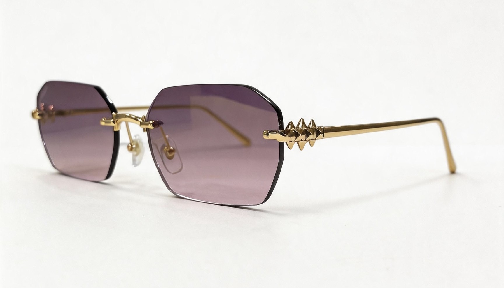 Cartier 13015076Cartie* MODEL：CT0648O SIZE:135