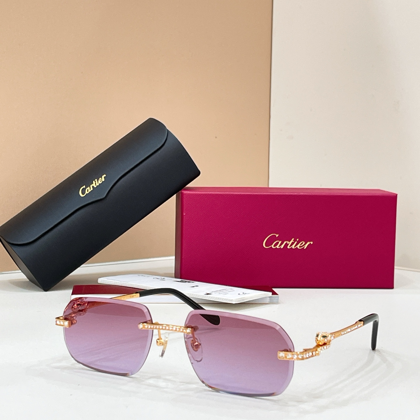 Cartier Cartie* MODEL：CT0727S SIZE:143 太阳镜，变色片