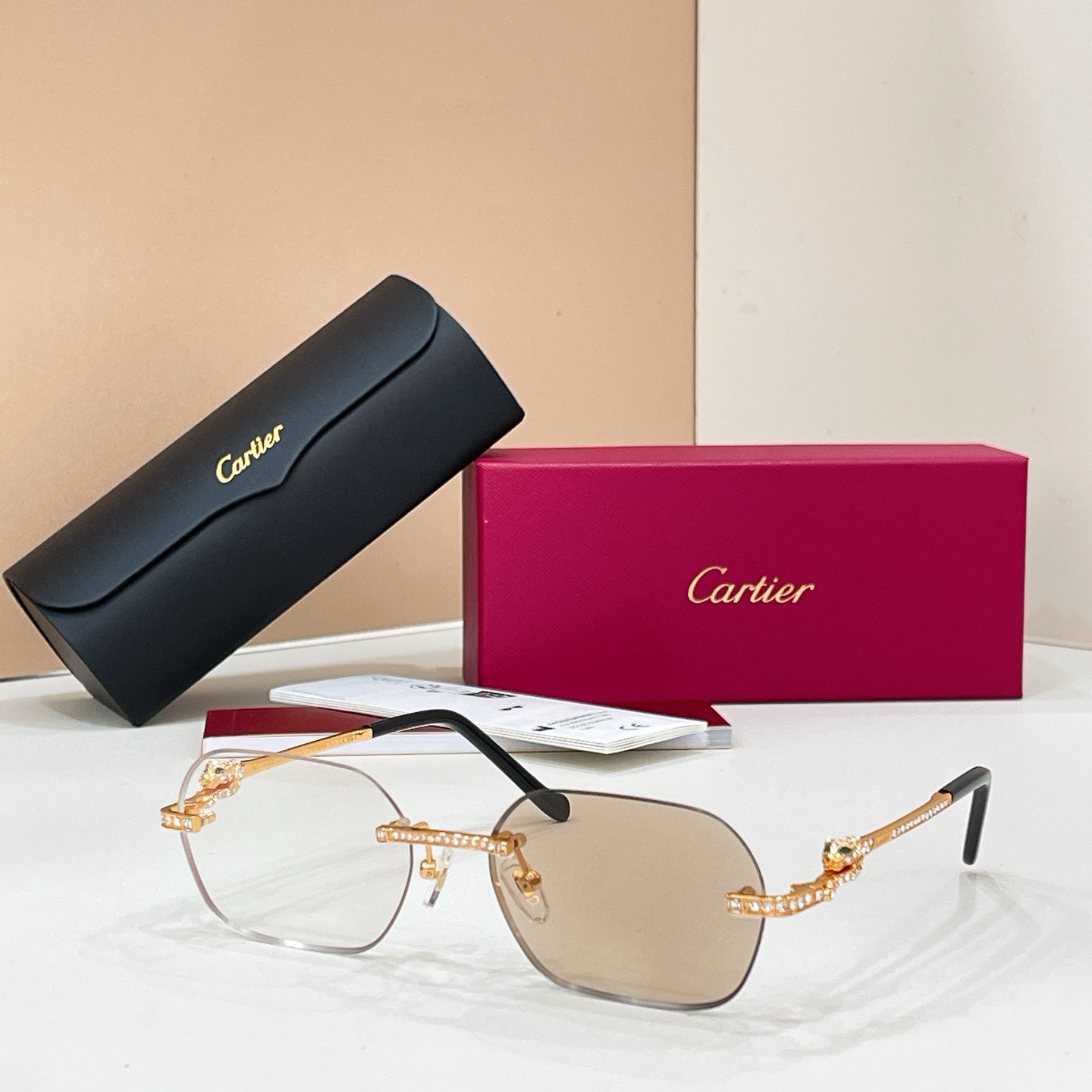 Cartier Cartie* MODEL：CT0726S SIZE:143 太阳镜14017043，变色片17020043