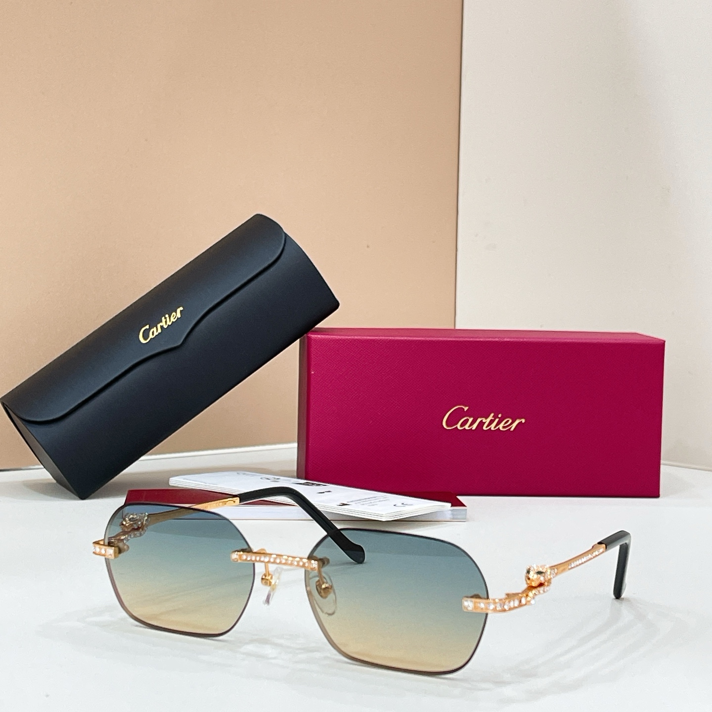 Cartier Cartie* MODEL：CT0726S SIZE:143 太阳镜14017043，变色片17020043