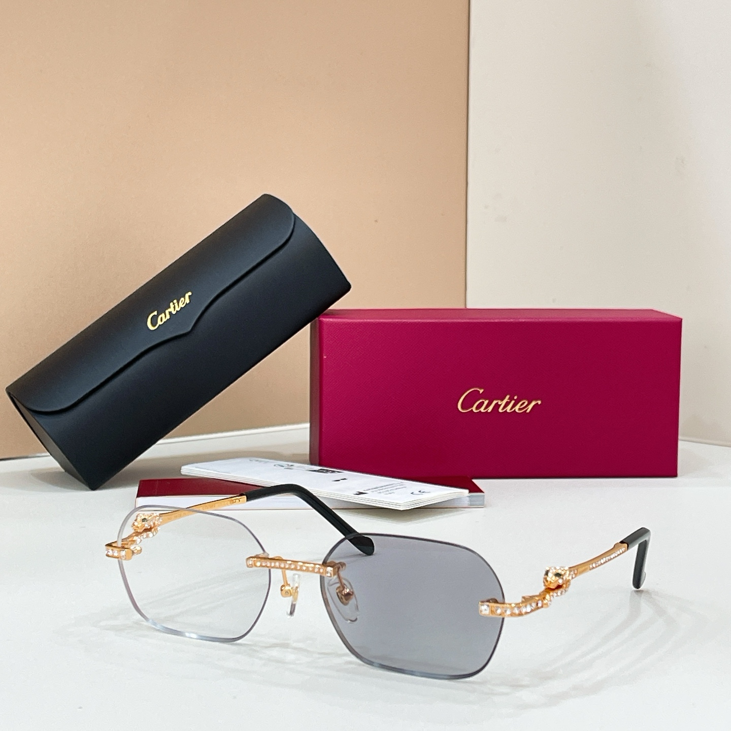 Cartier Cartie* MODEL：CT0726S SIZE:143 太阳镜14017043，变色片17020043