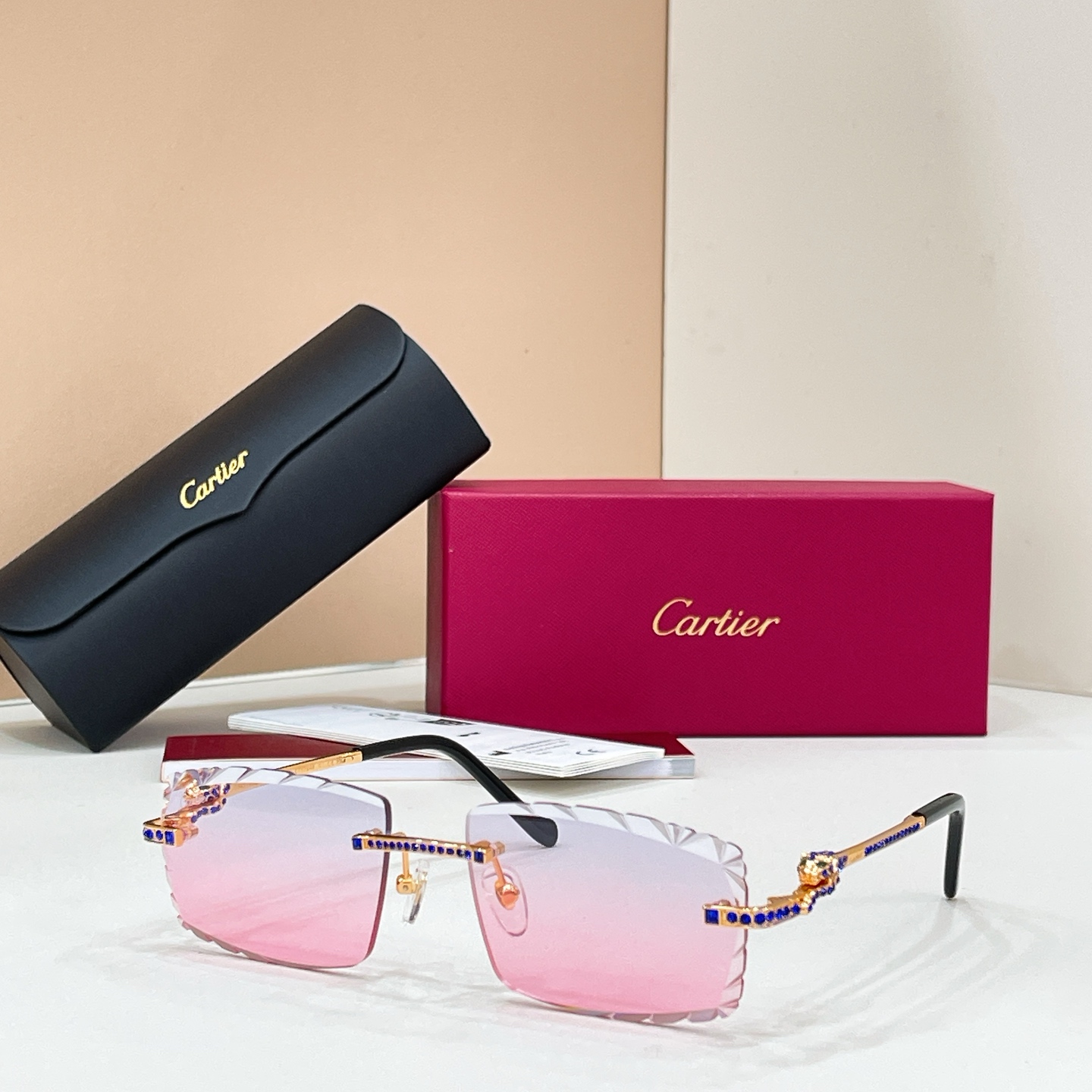 Cartier Cartie* MODEL：CT0724S SIZE:143 太阳镜，变色片