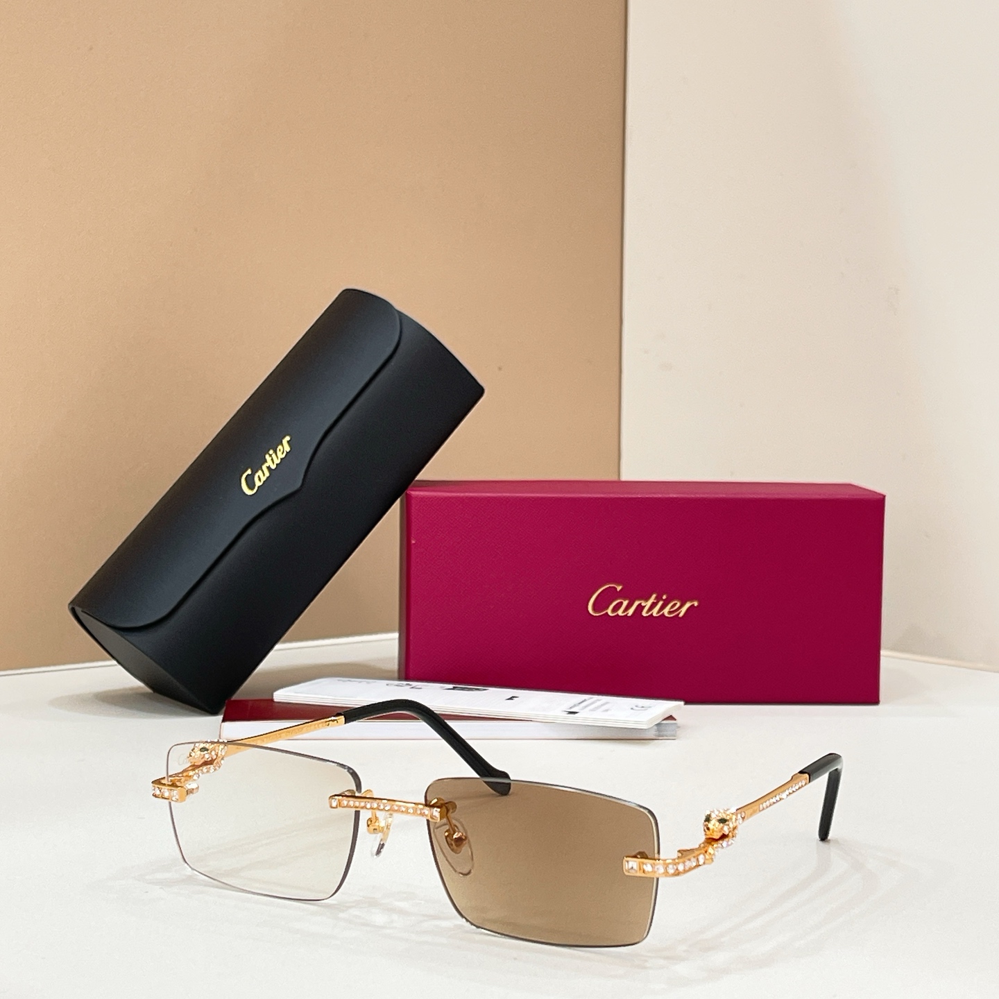 Cartier Cartie* MODEL：CT0725S SIZE:143 太阳镜14017046，变色片17020046