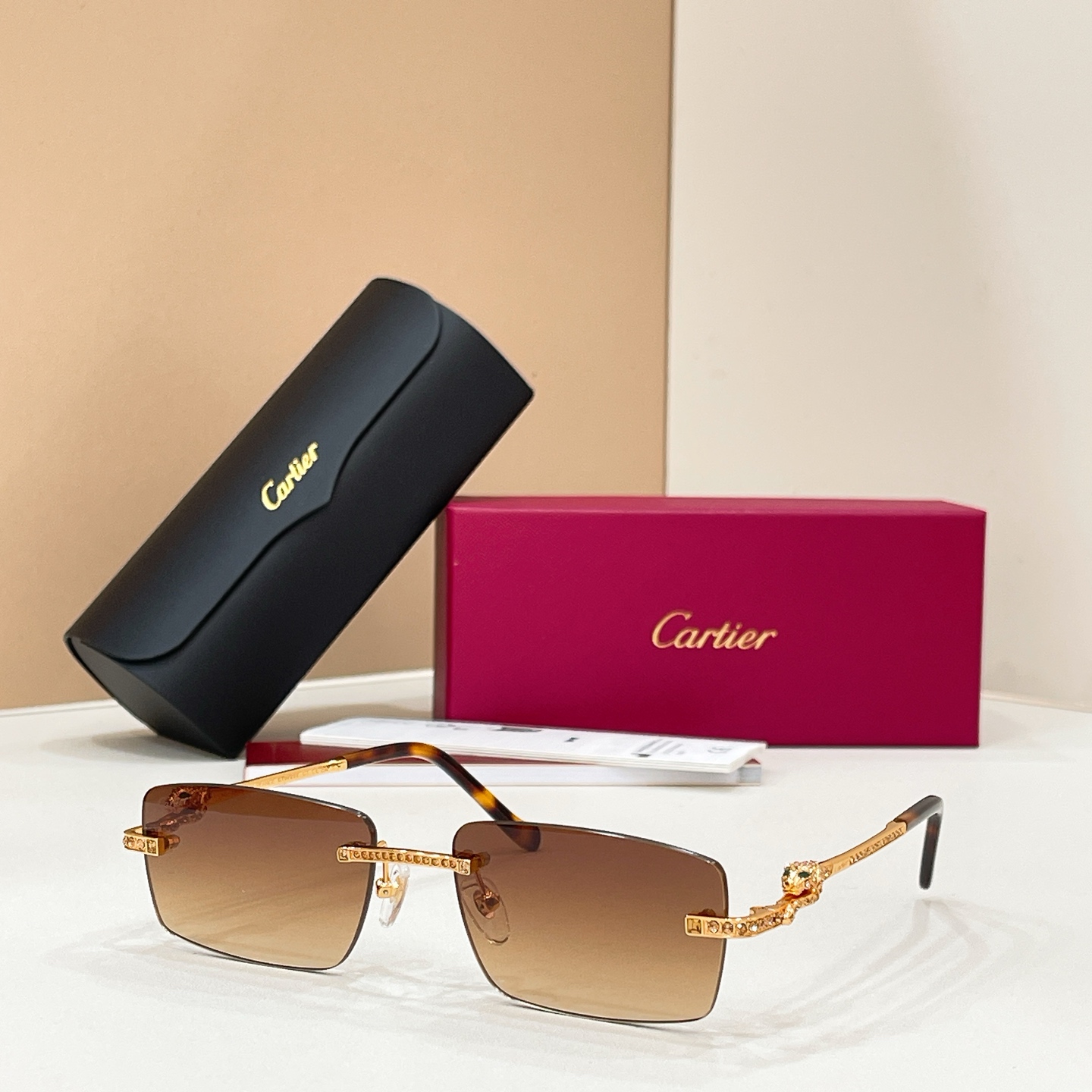 Cartier Cartie* MODEL：CT0725S SIZE:143 太阳镜14017046，变色片17020046