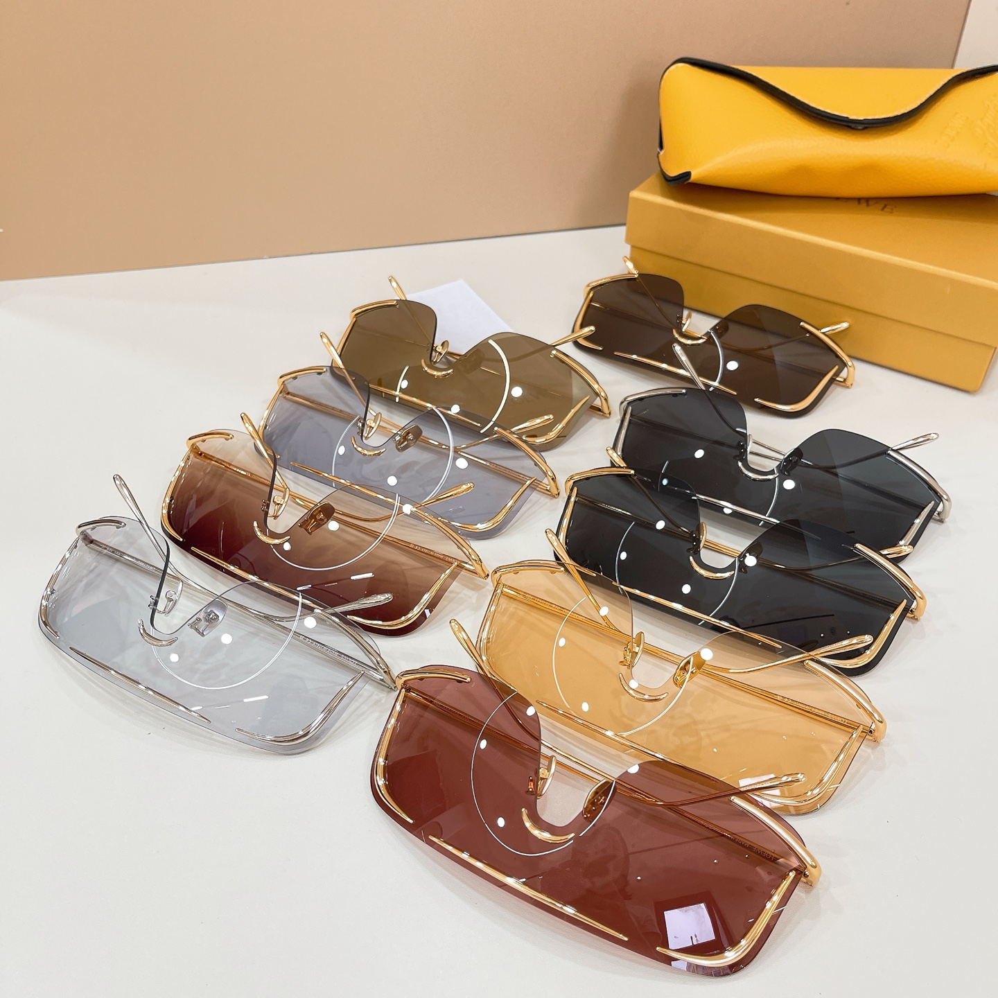 Loewe LOEW*