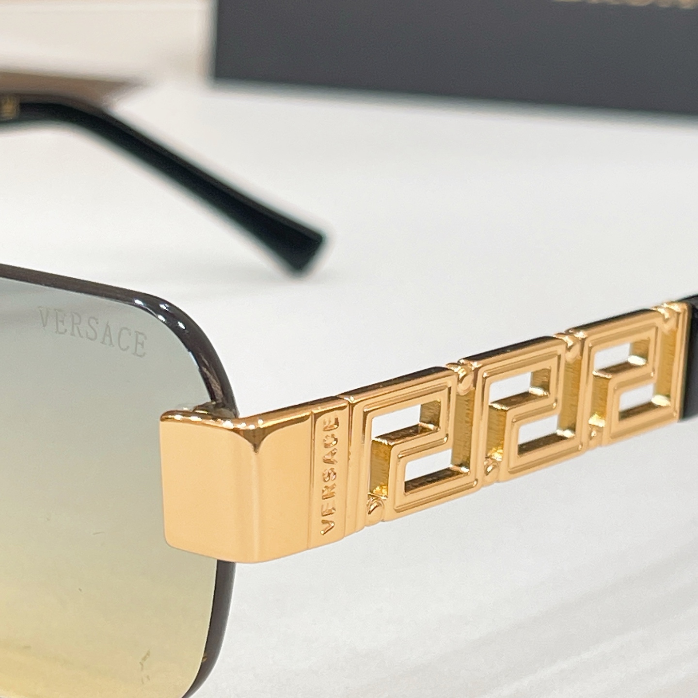 Versace VERSAC*
