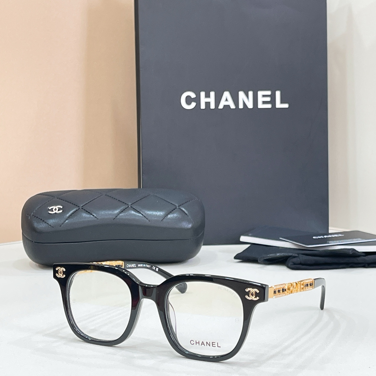 Chanel CHANE*