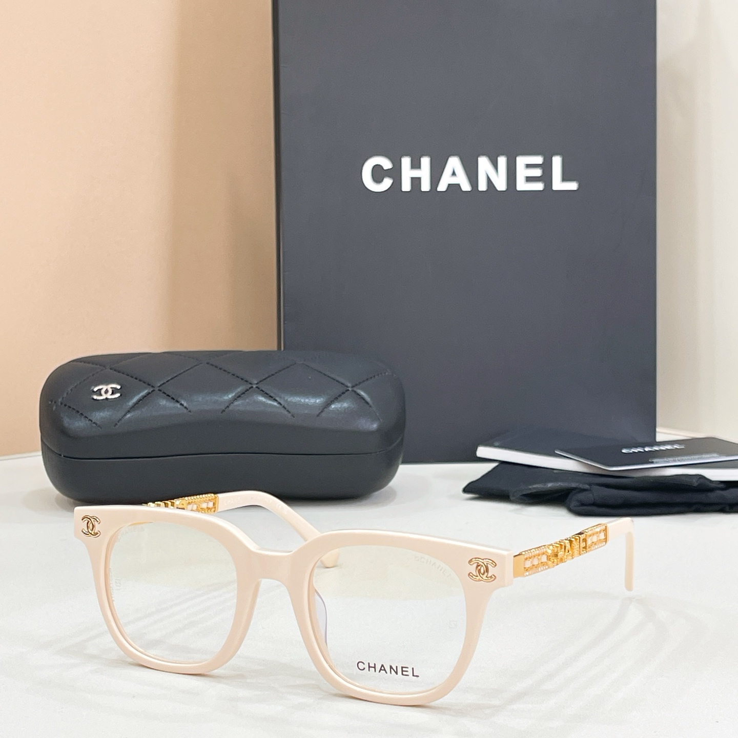 Chanel CHANE*