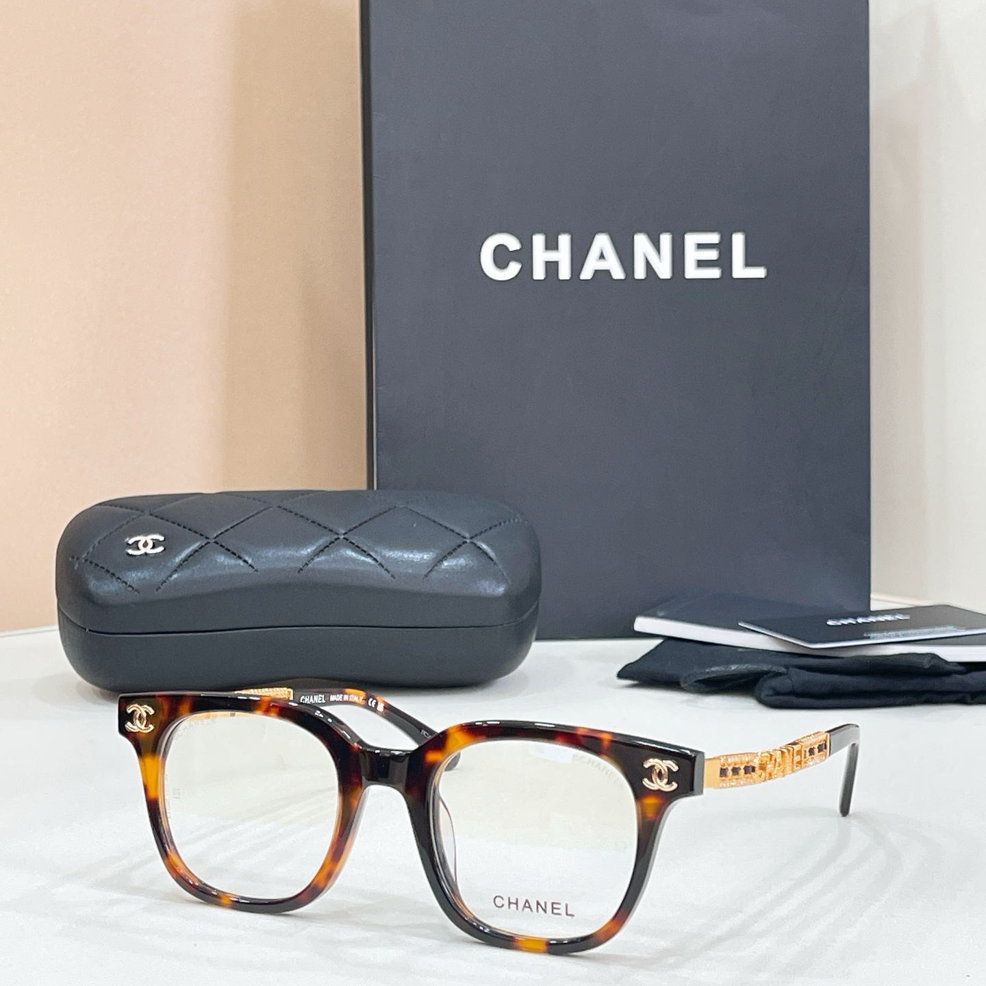 Chanel CHANE*