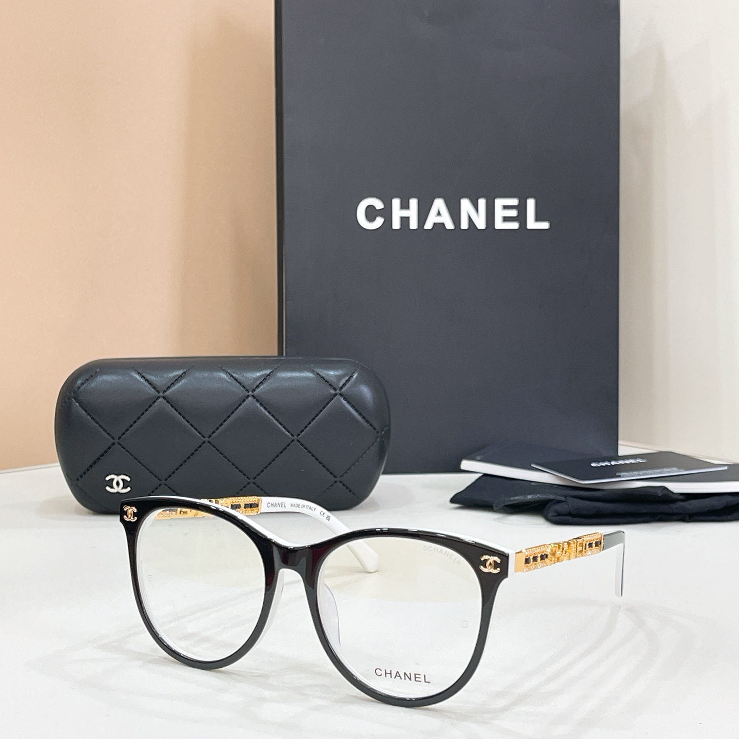 Chanel CHANE*