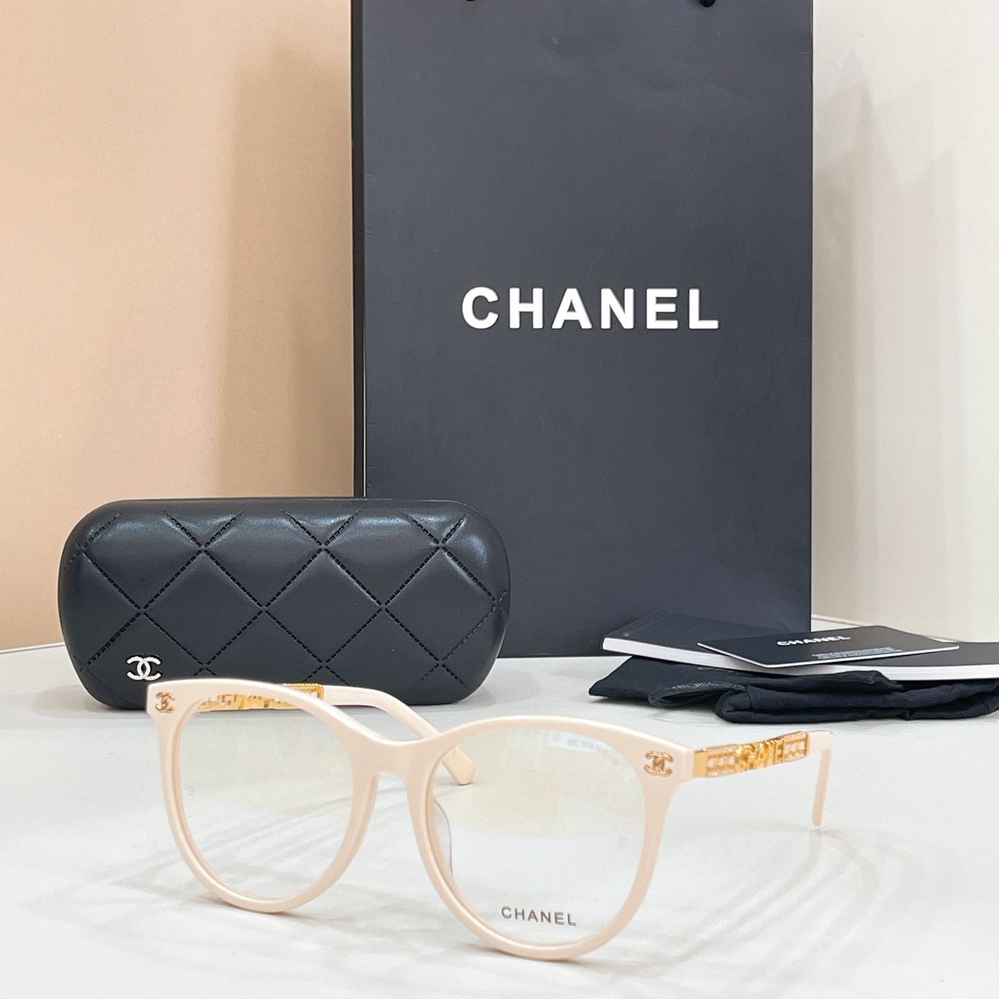 Chanel CHANE*