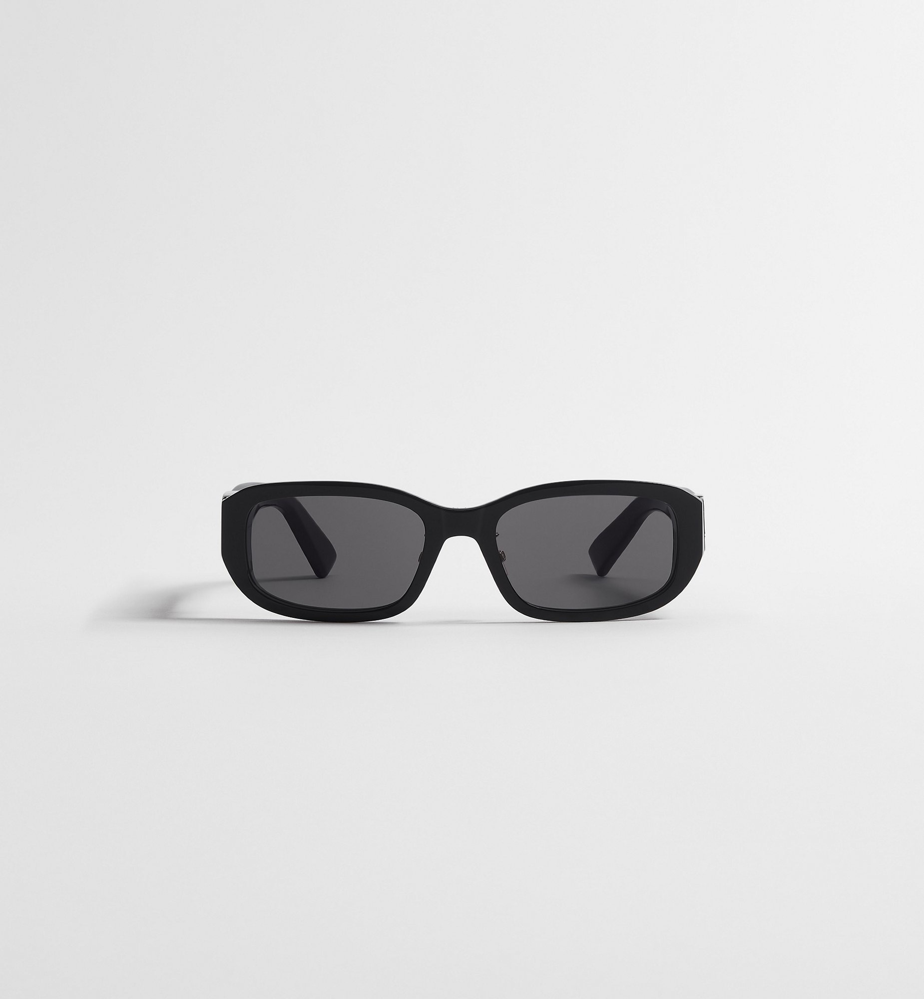 Dior DIO* MODEL：Dior Oblique R2F