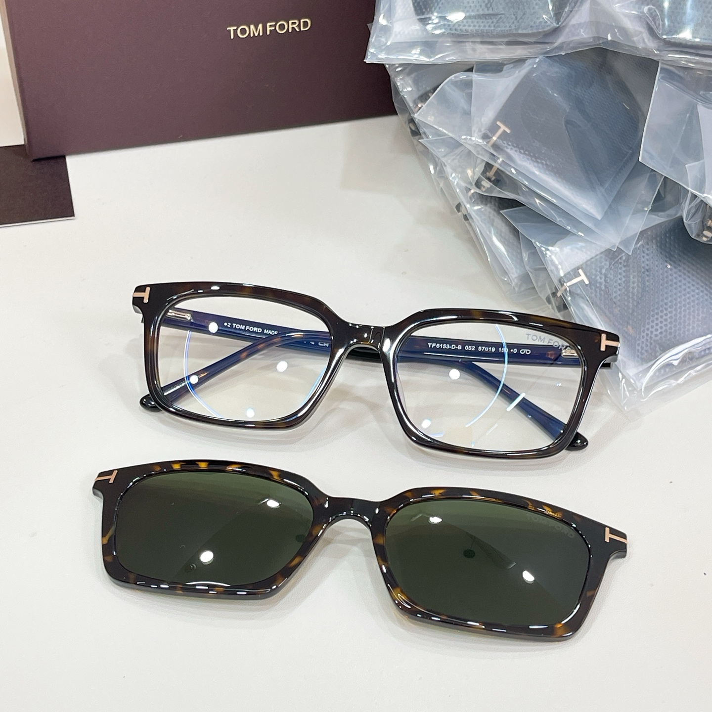 Tom Ford Tom Ford MODEL：TF6153-D-B SIZE：57口19-150 高版本～～挂片款～～