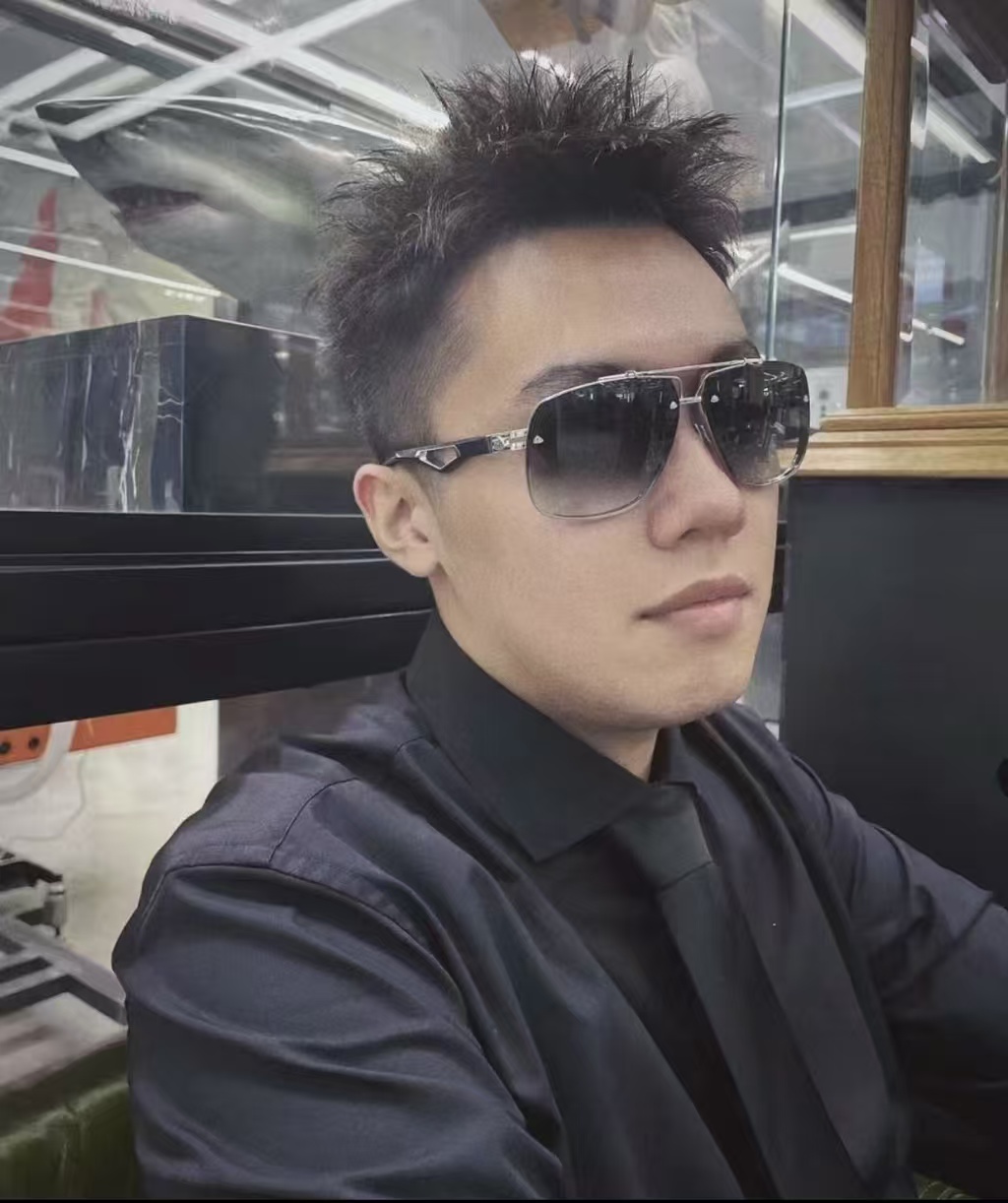 Unknown MAYBACH迈巴赫
