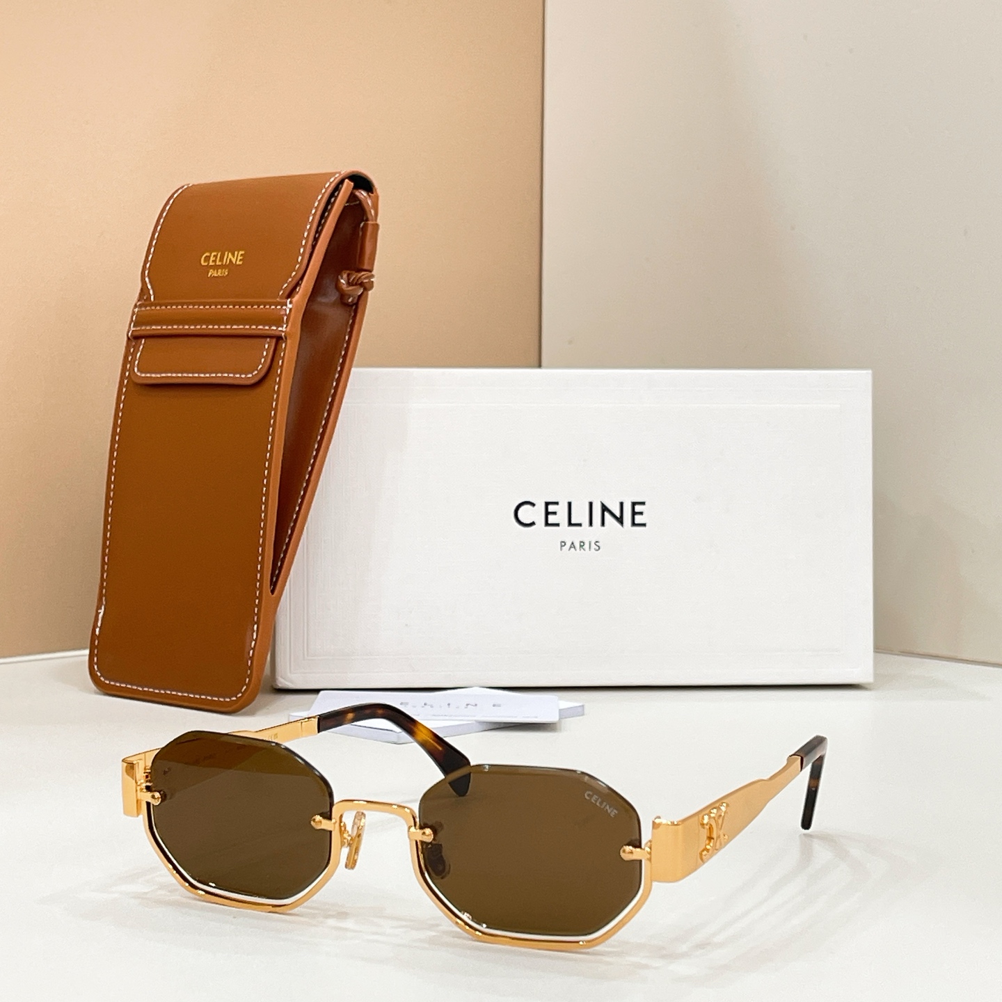Celine CELIN* MODEL: CL42118U SIZE:52口23-145