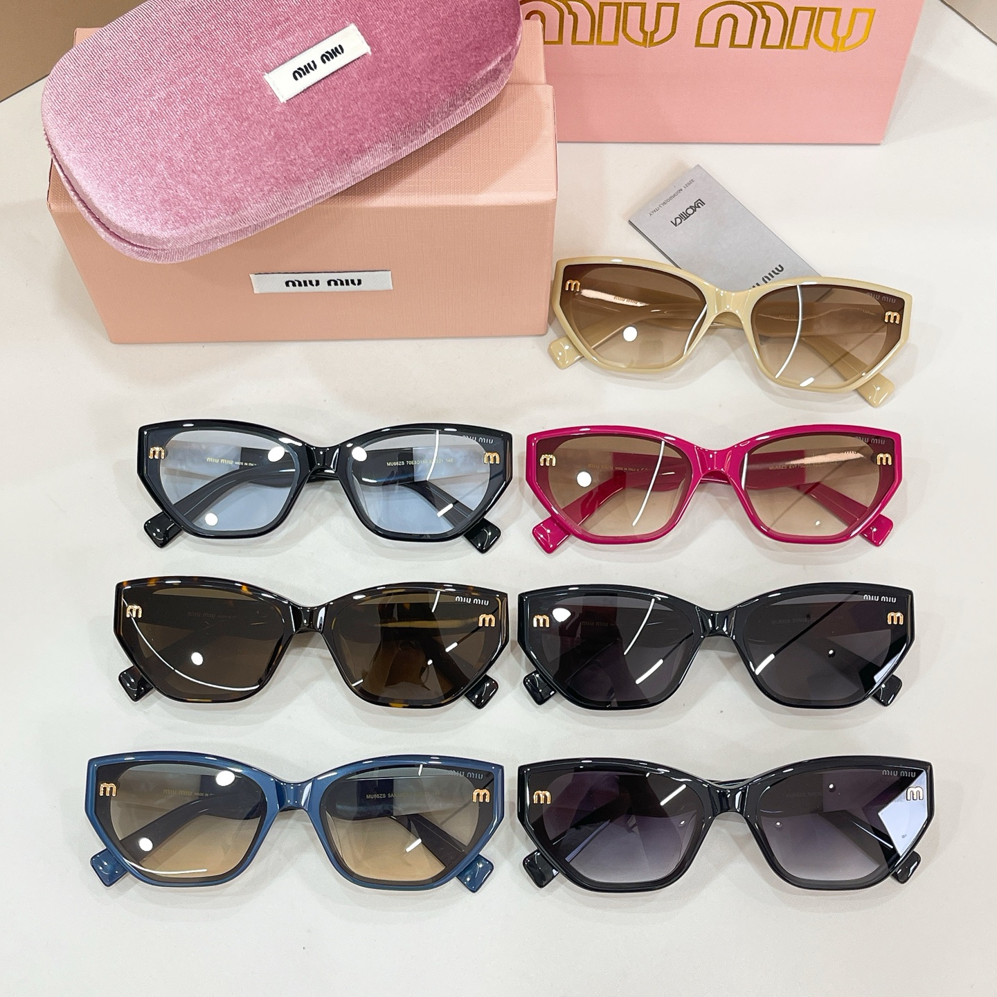 Miu Miu MIU M* 66ZS