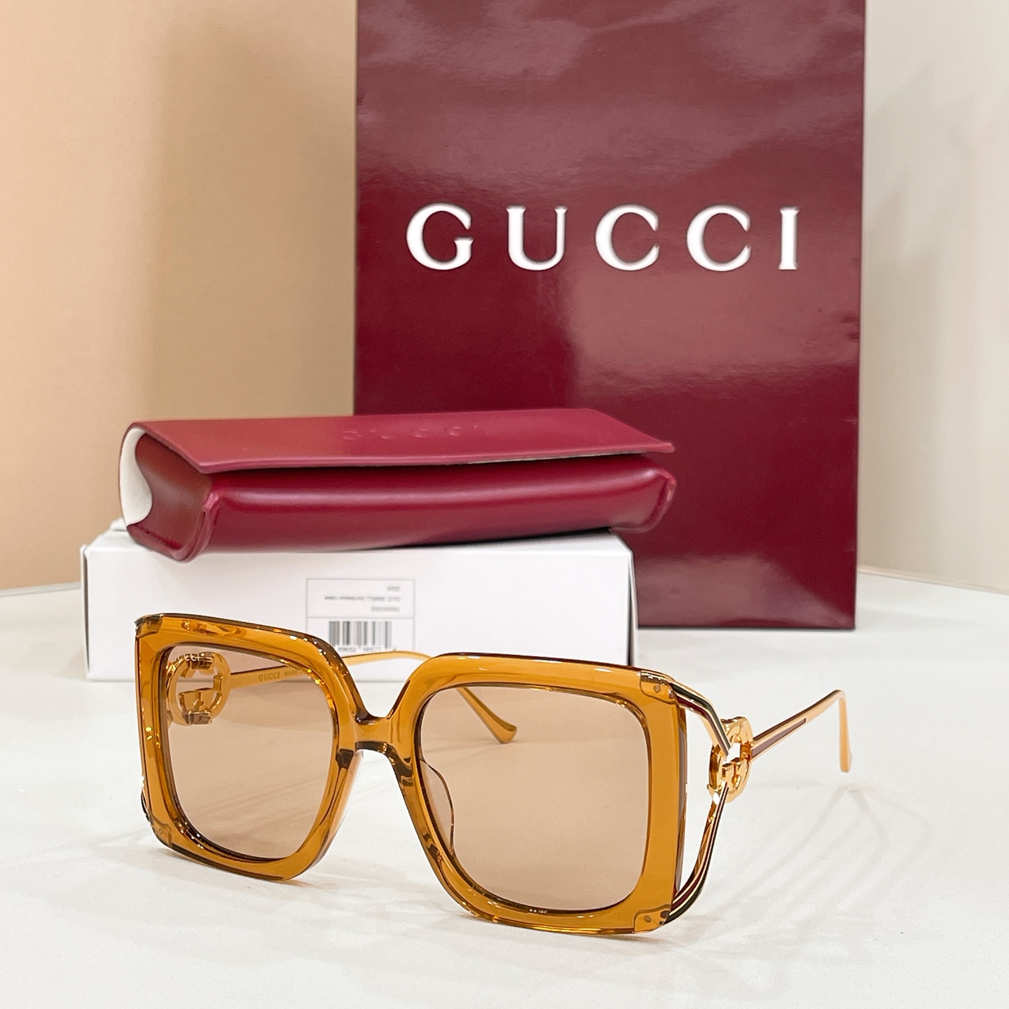 Gucci 13015043Gucci MODEL：GG1324S SIZE：53口19-132