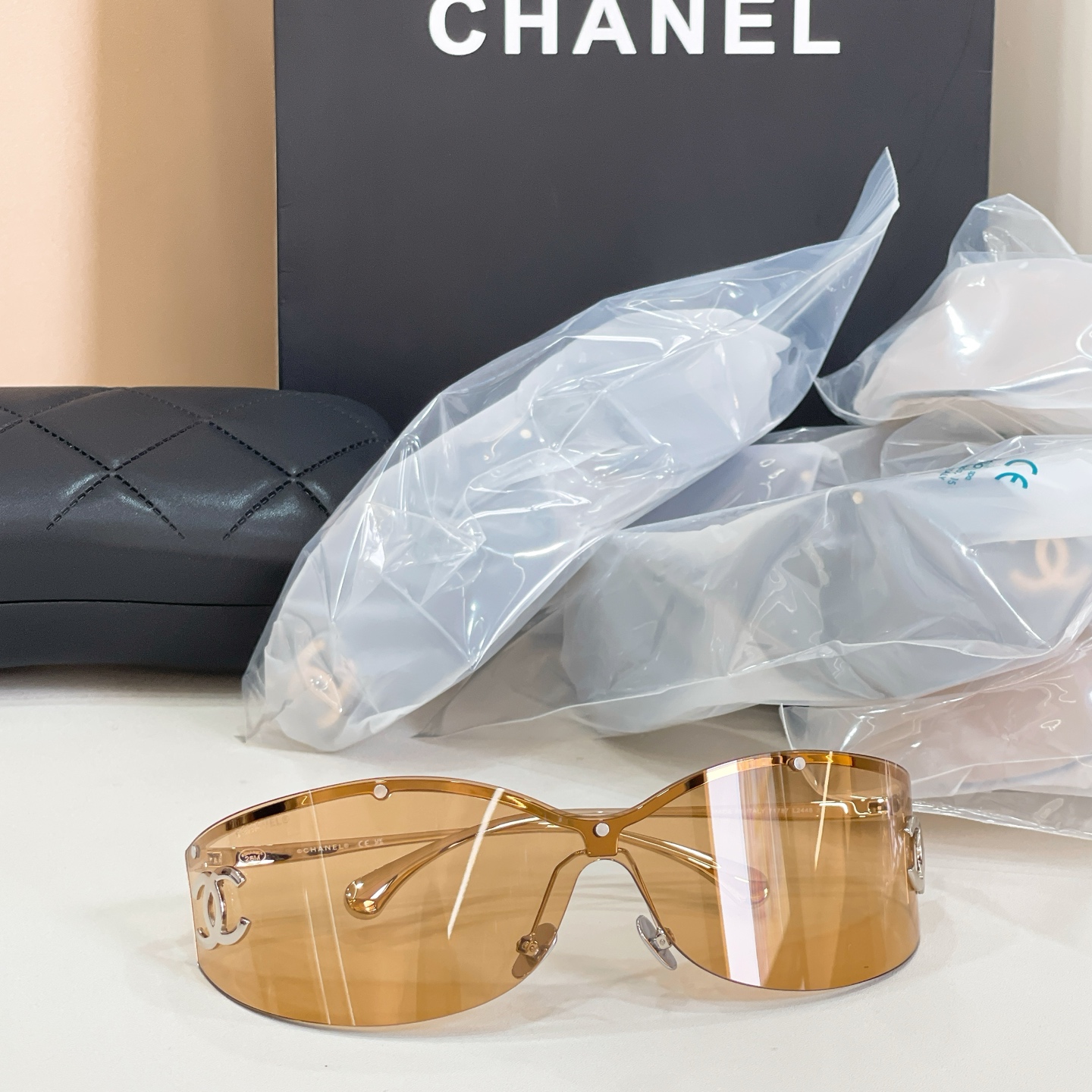 Chanel CHANE*