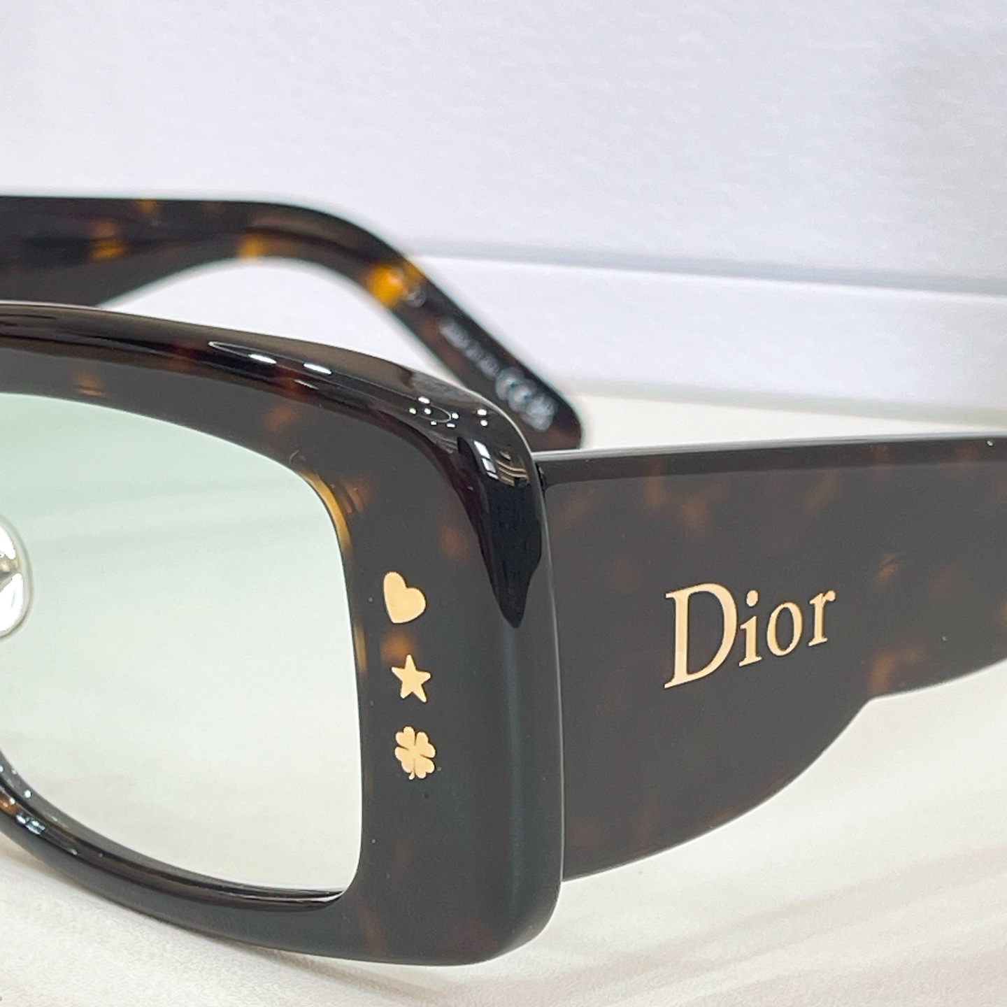 Dior DIO* S1F