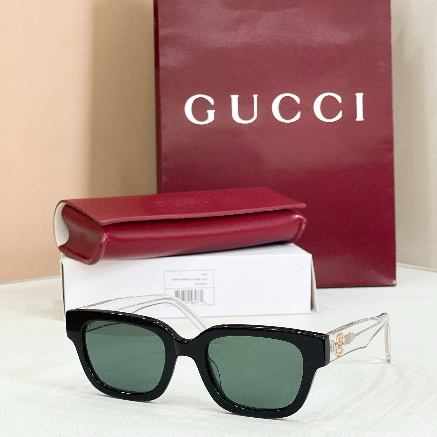 Gucci 09012073Gucci MODEL：GG1548OA SIZE：51口23-145