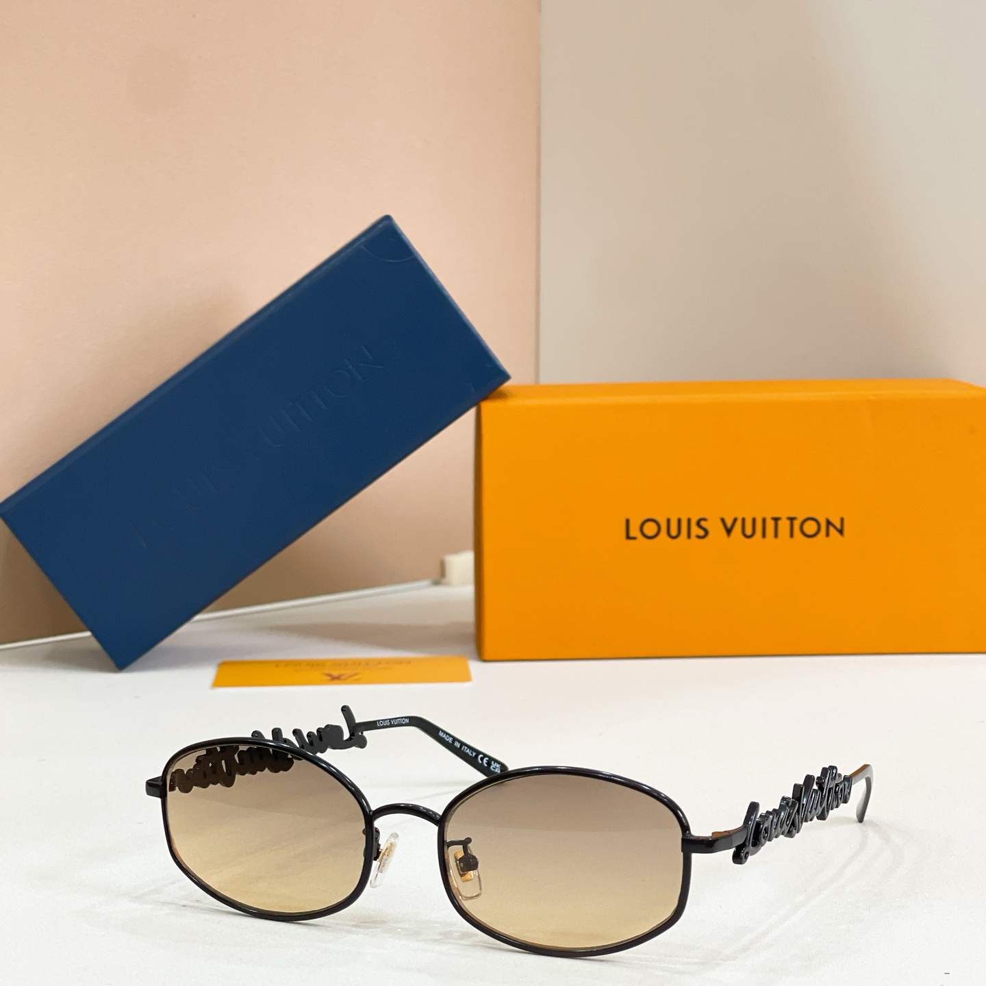 Louis Vuitton 13015076LOUIS VUITTO* MODEL：Z3171U SIZE：54口18-140