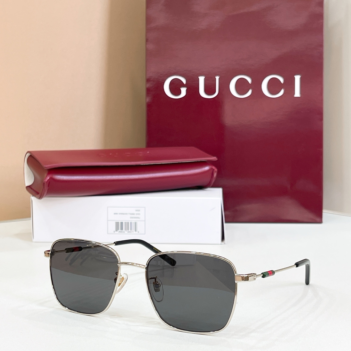 Gucci Gucci MODEL：GG2097SK SIZE：52口19-145
