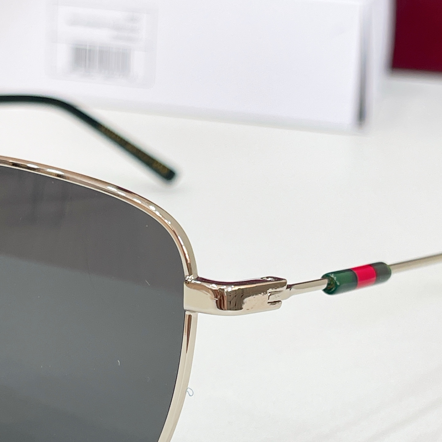 Gucci Gucci MODEL：GG2097SK SIZE：52口19-145