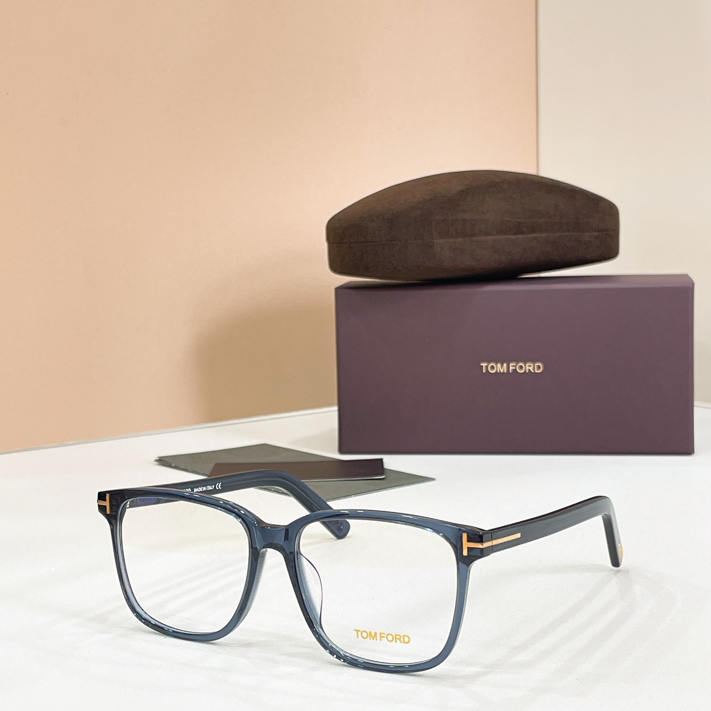 Tom Ford Tom Ford MODEL：TF6003 SIZE：55口18-140