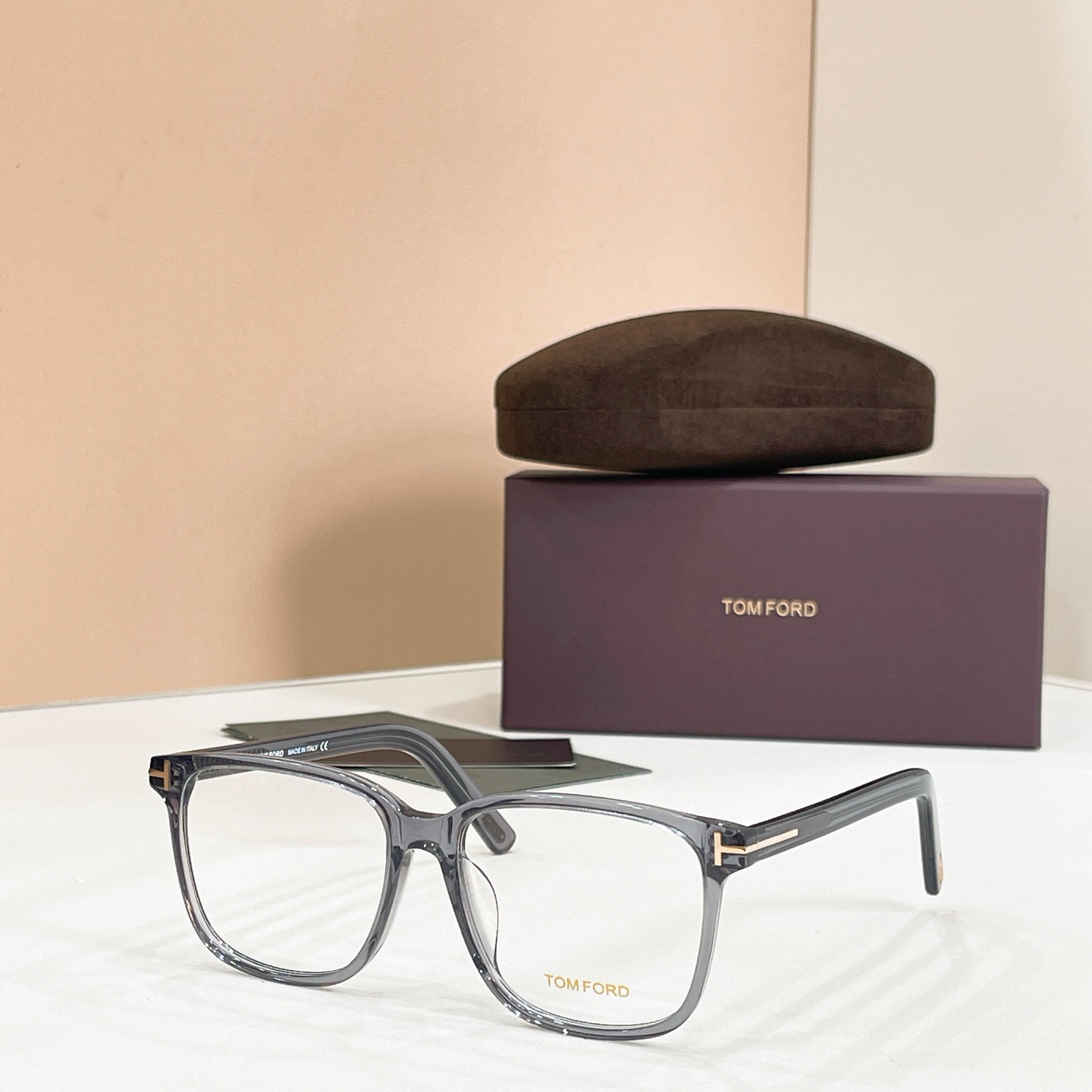 Tom Ford Tom Ford MODEL：TF6003 SIZE：55口18-140