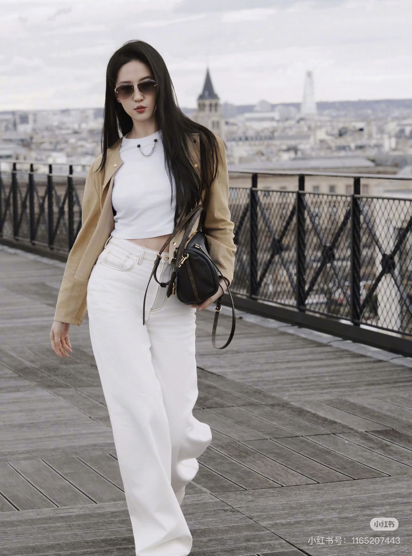 Louis Vuitton 14016073LOUIS VUITTO* MODEL：Z3318U SIZE：64口14-145