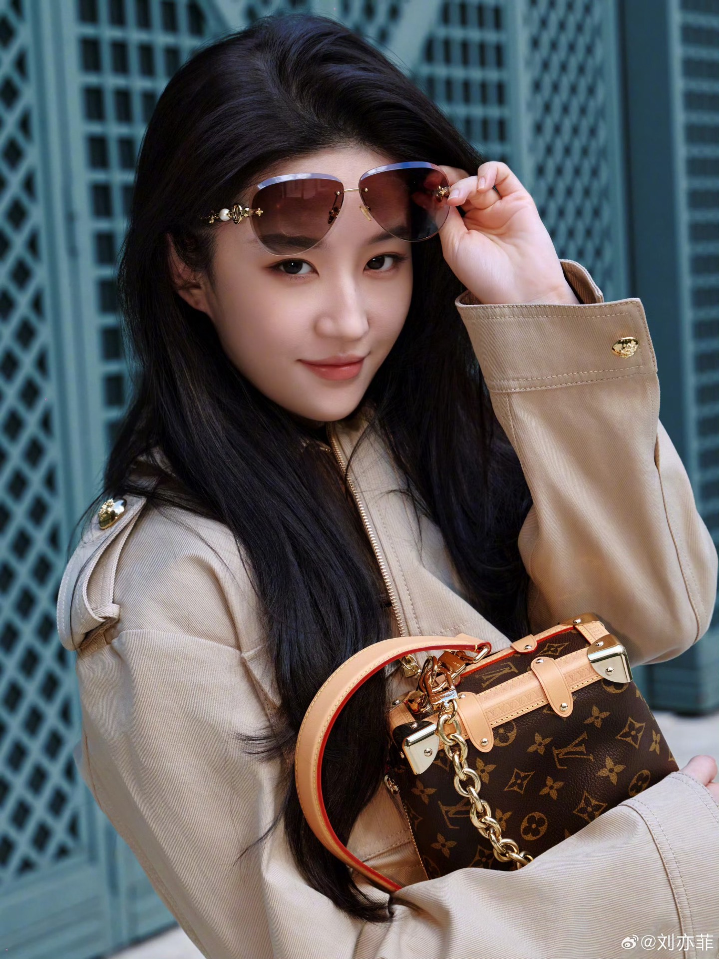 Louis Vuitton 14016073LOUIS VUITTO* MODEL：Z3318U SIZE：64口14-145