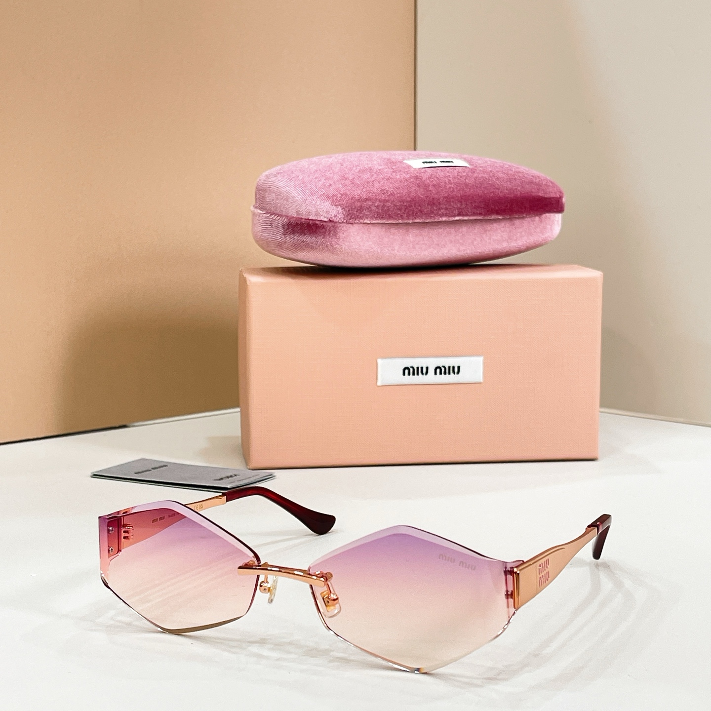 Miu Miu MIU M* MU 140AV