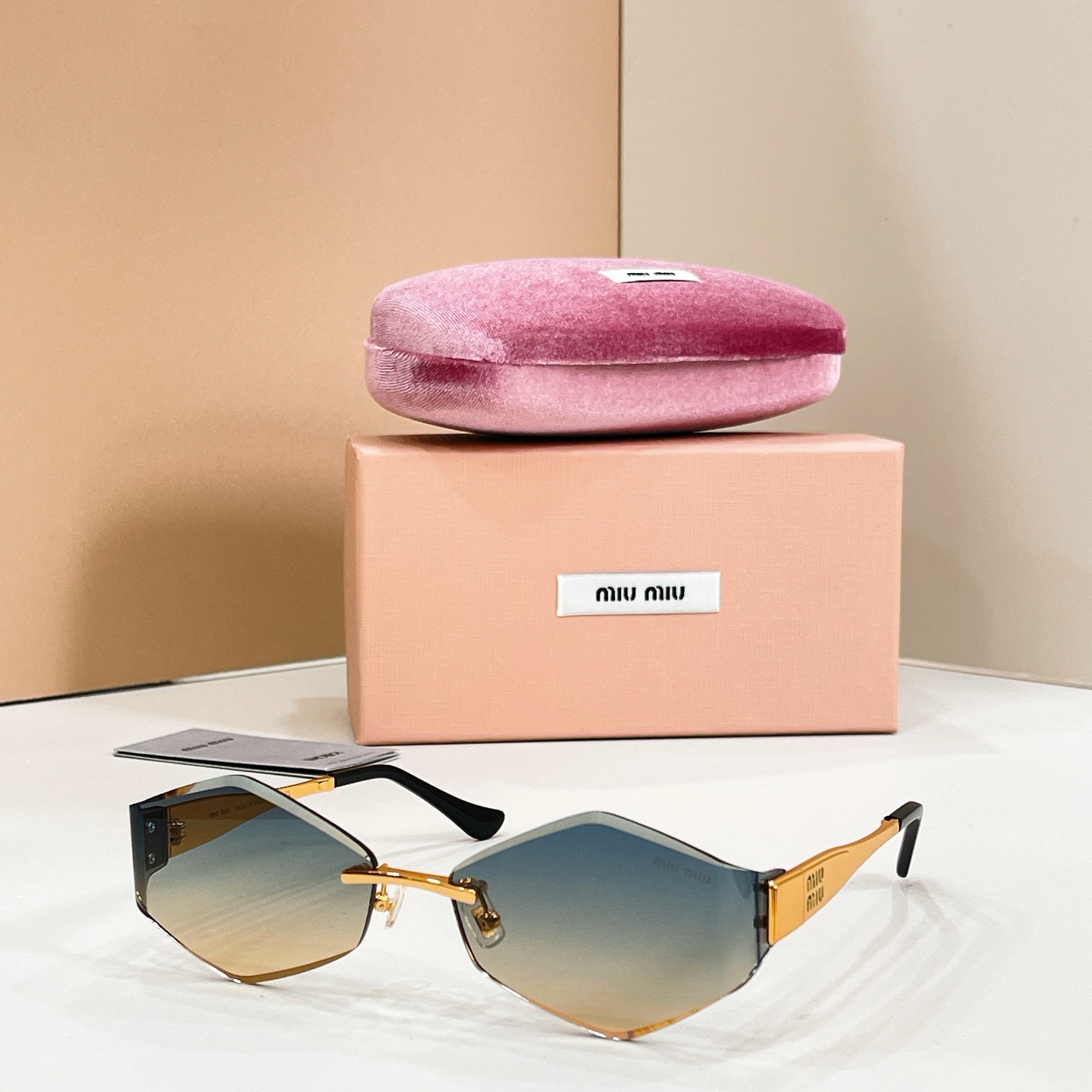 Miu Miu MIU M* MU 140AV