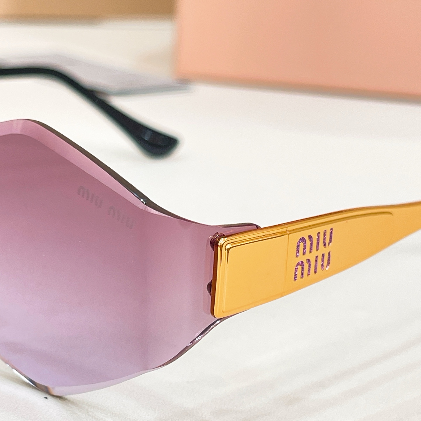 Miu Miu MIU M* MU 140AV