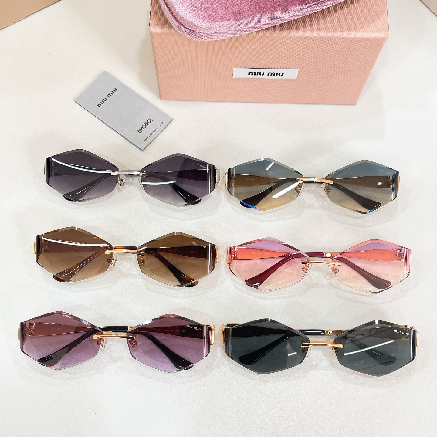 Miu Miu MIU M* MU 140AV