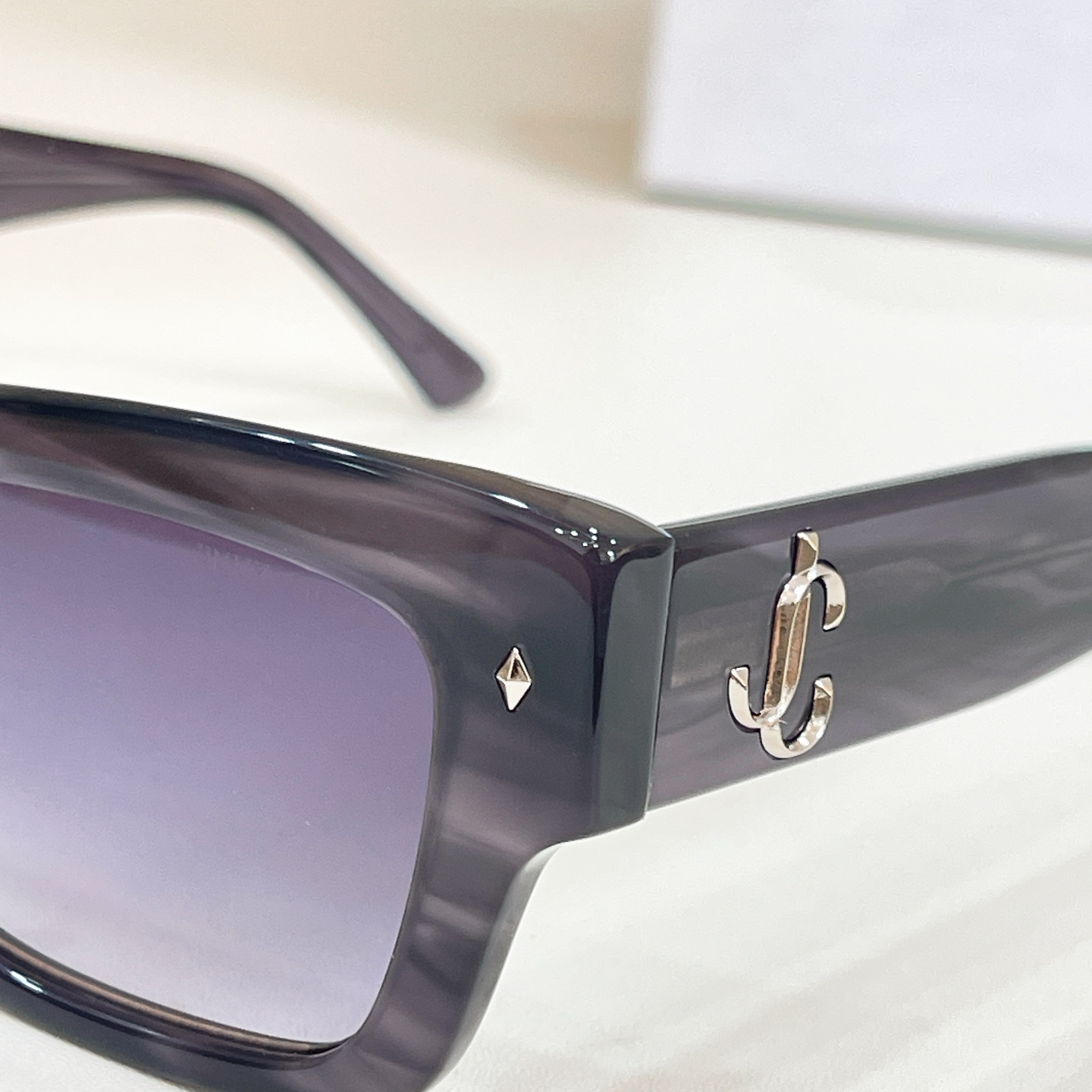 Jimmy Choo 13015072JIMMY CHOO MODEL：JC5063U SIZE：54口18-145