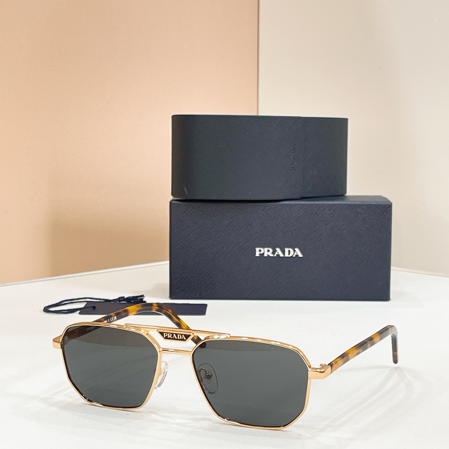 Prada 08012073PRAD* 58Y