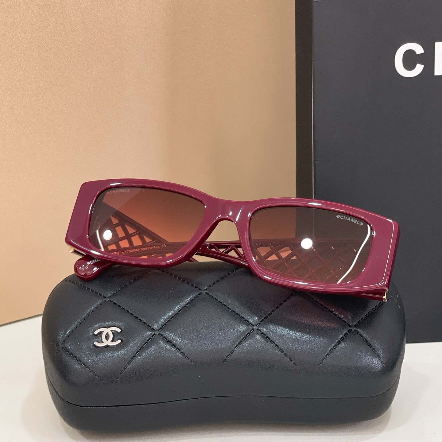 Chanel CHANE*