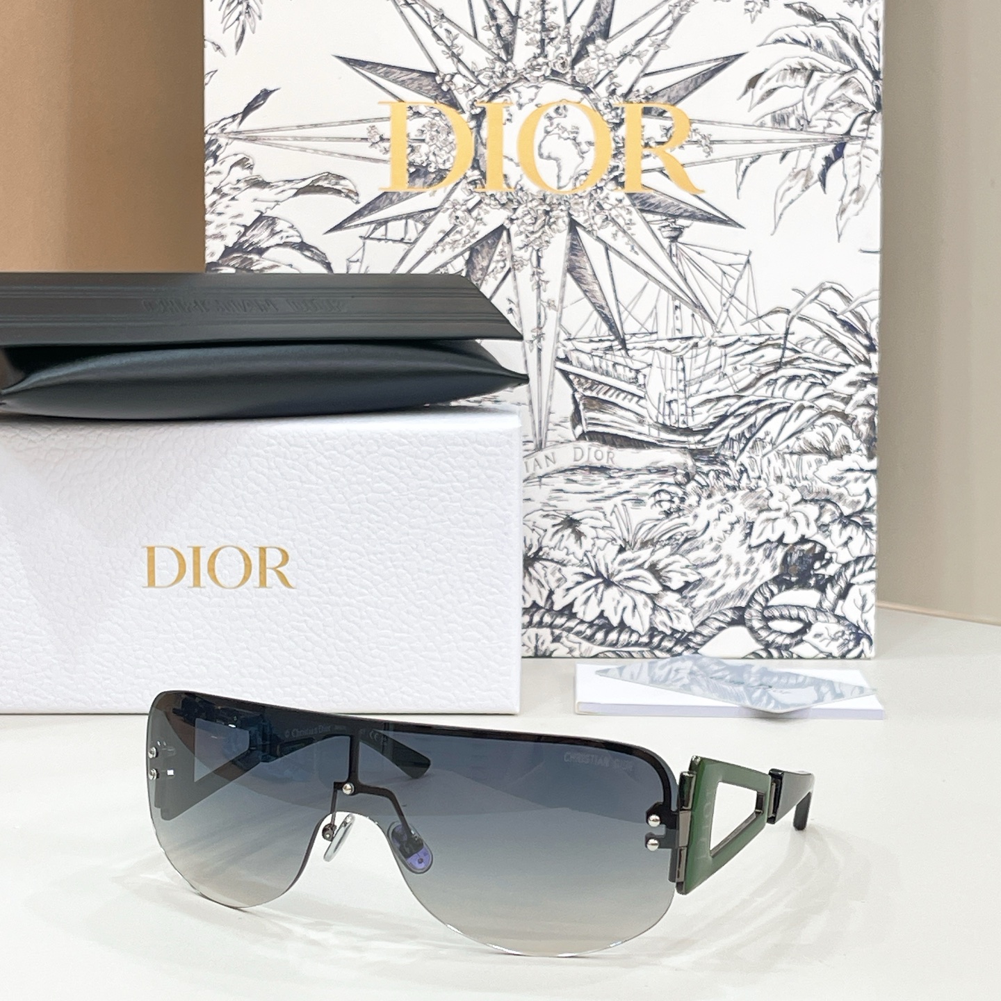 Dior DIO*