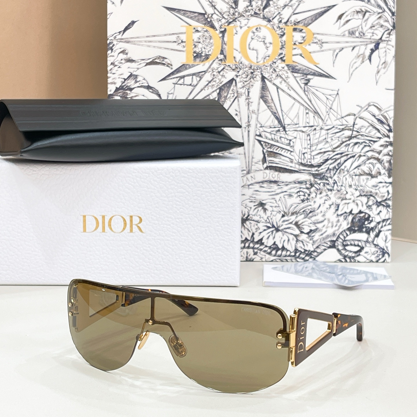 Dior DIO*