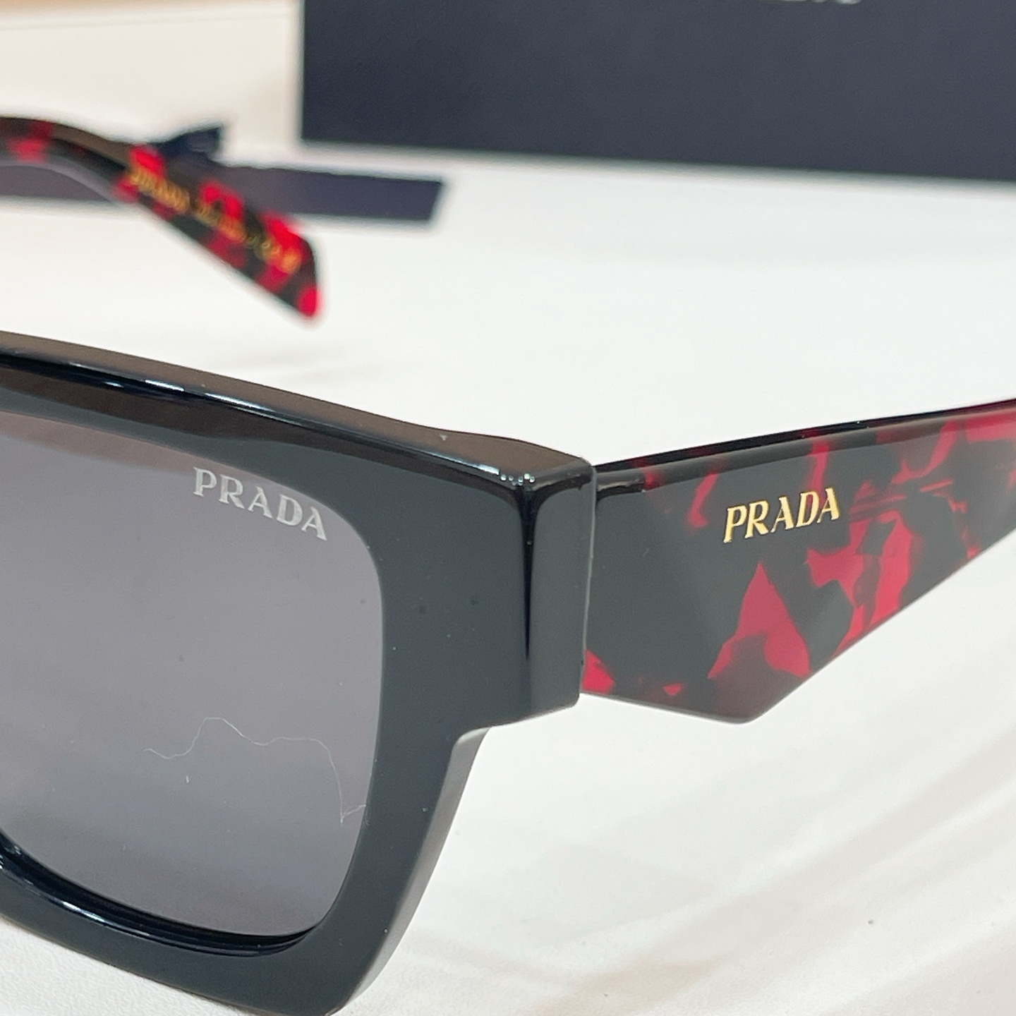 Prada 13015046PRAD* A06S