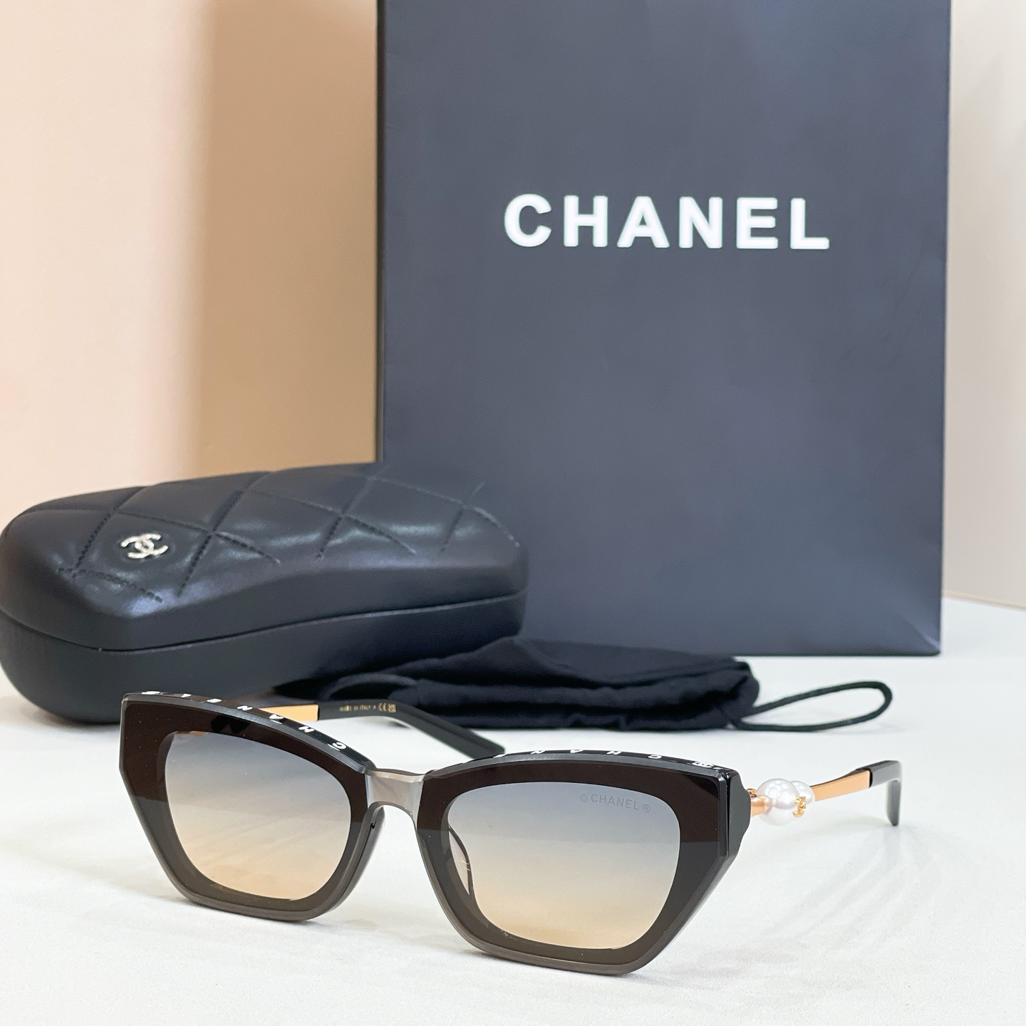 Chanel CHANE*