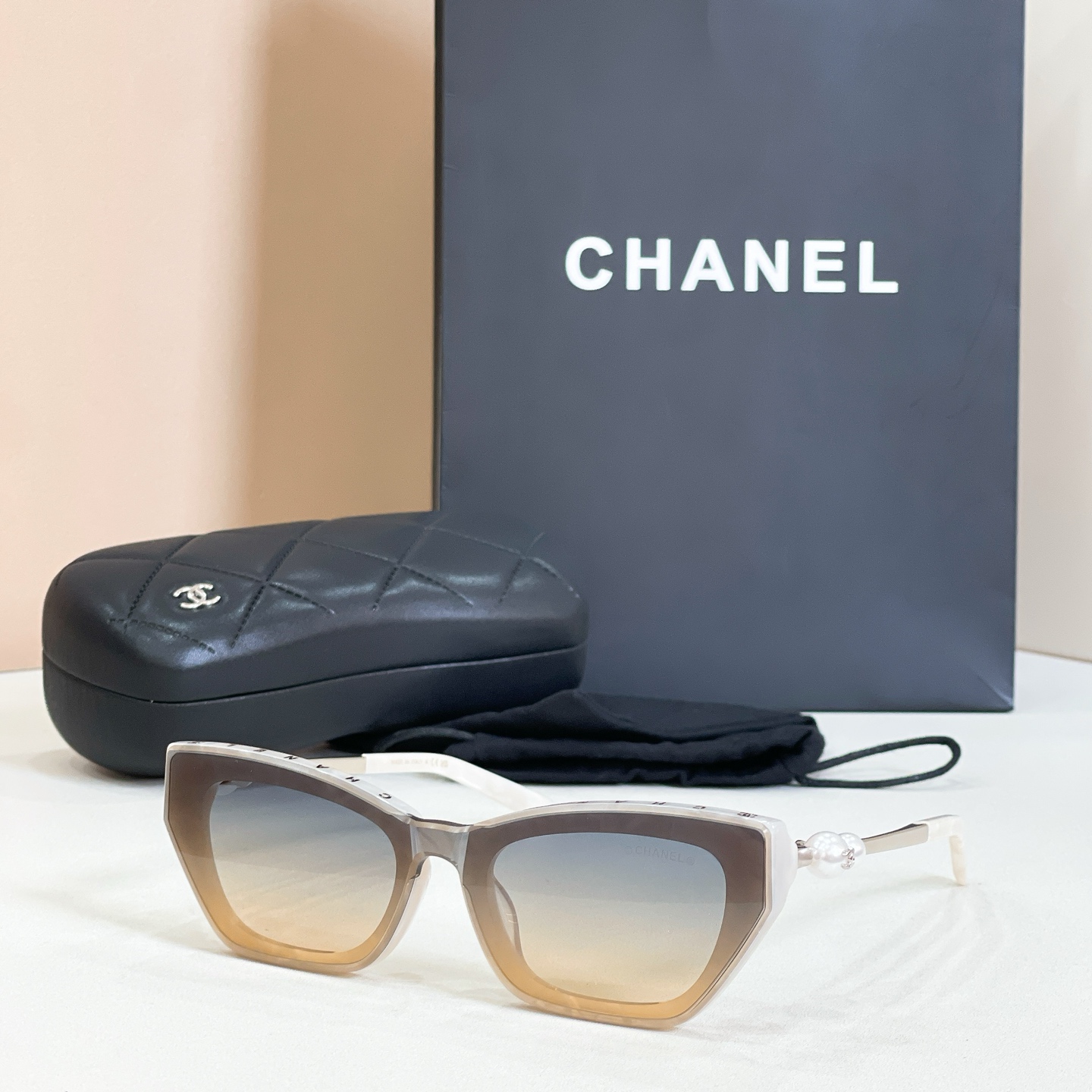 Chanel CHANE*