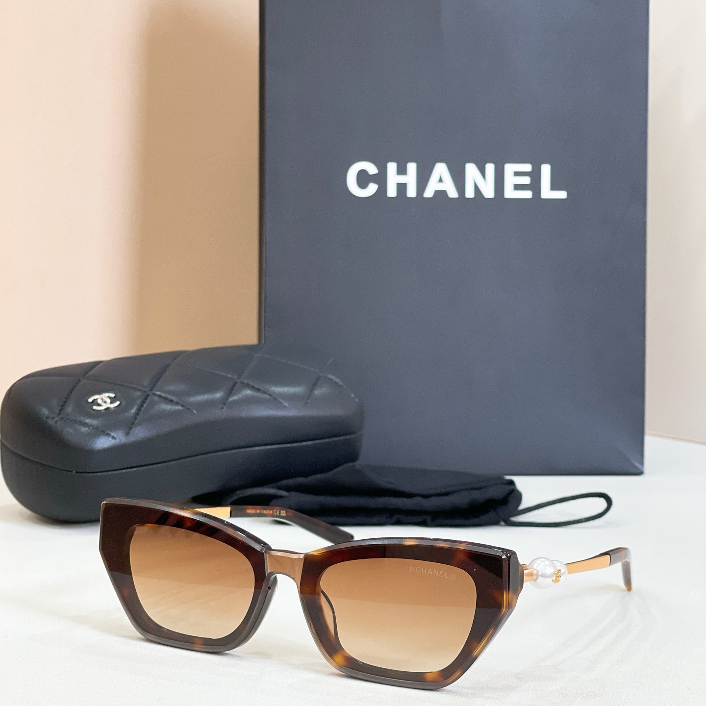 Chanel CHANE*