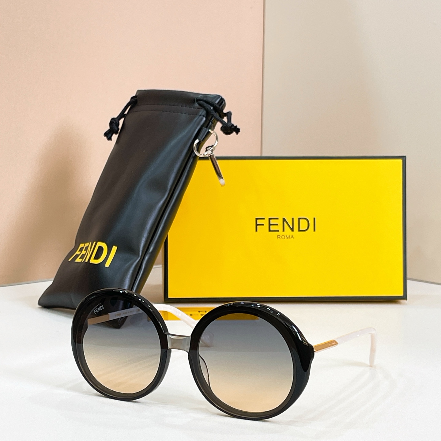 Fendi FENDI MODEL：FE 2175I SIZE：55口23-145