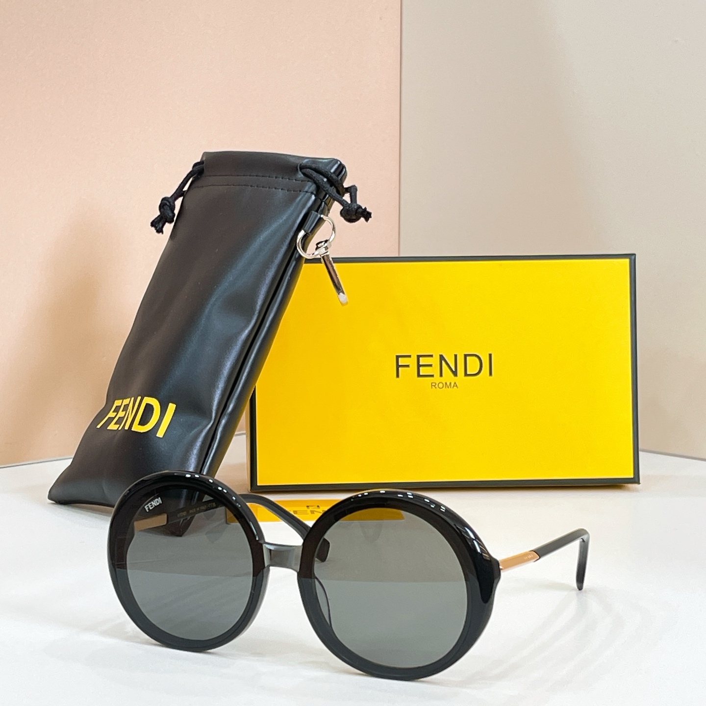Fendi FENDI MODEL：FE 2175I SIZE：55口23-145