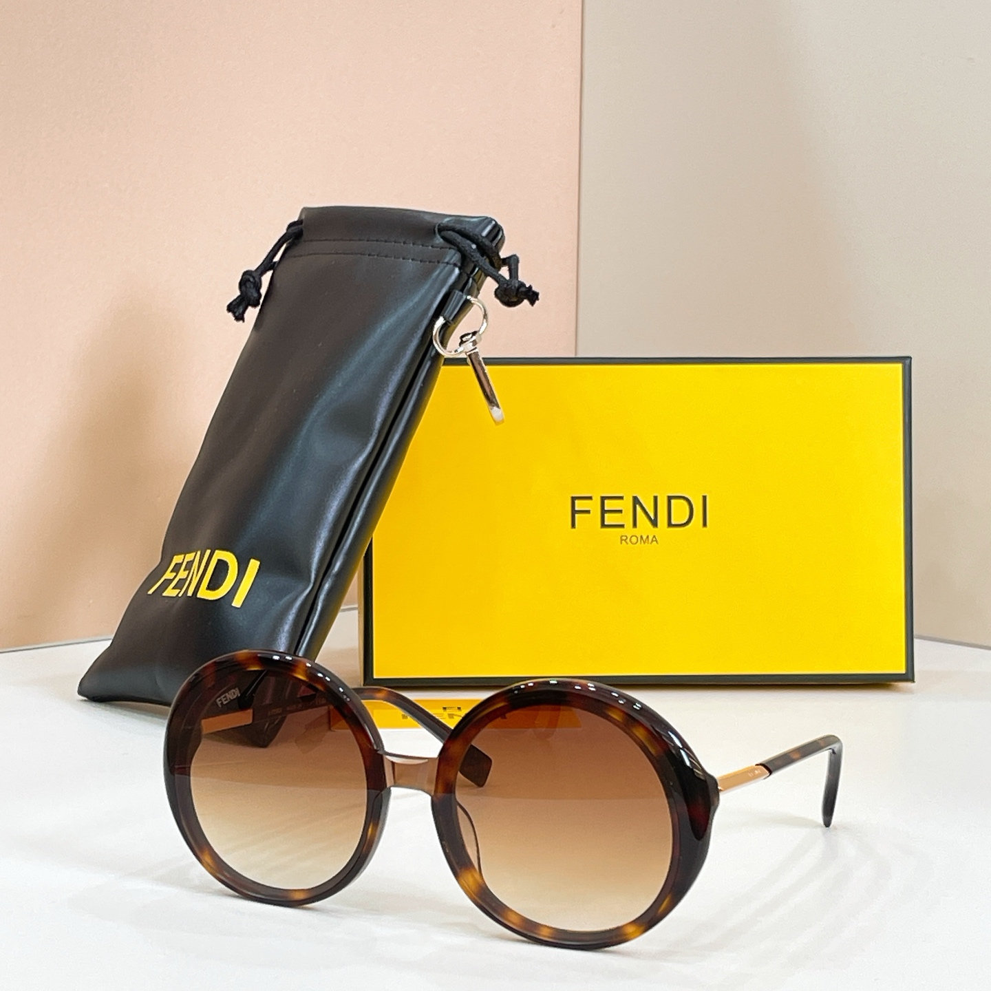 Fendi FENDI MODEL：FE 2175I SIZE：55口23-145