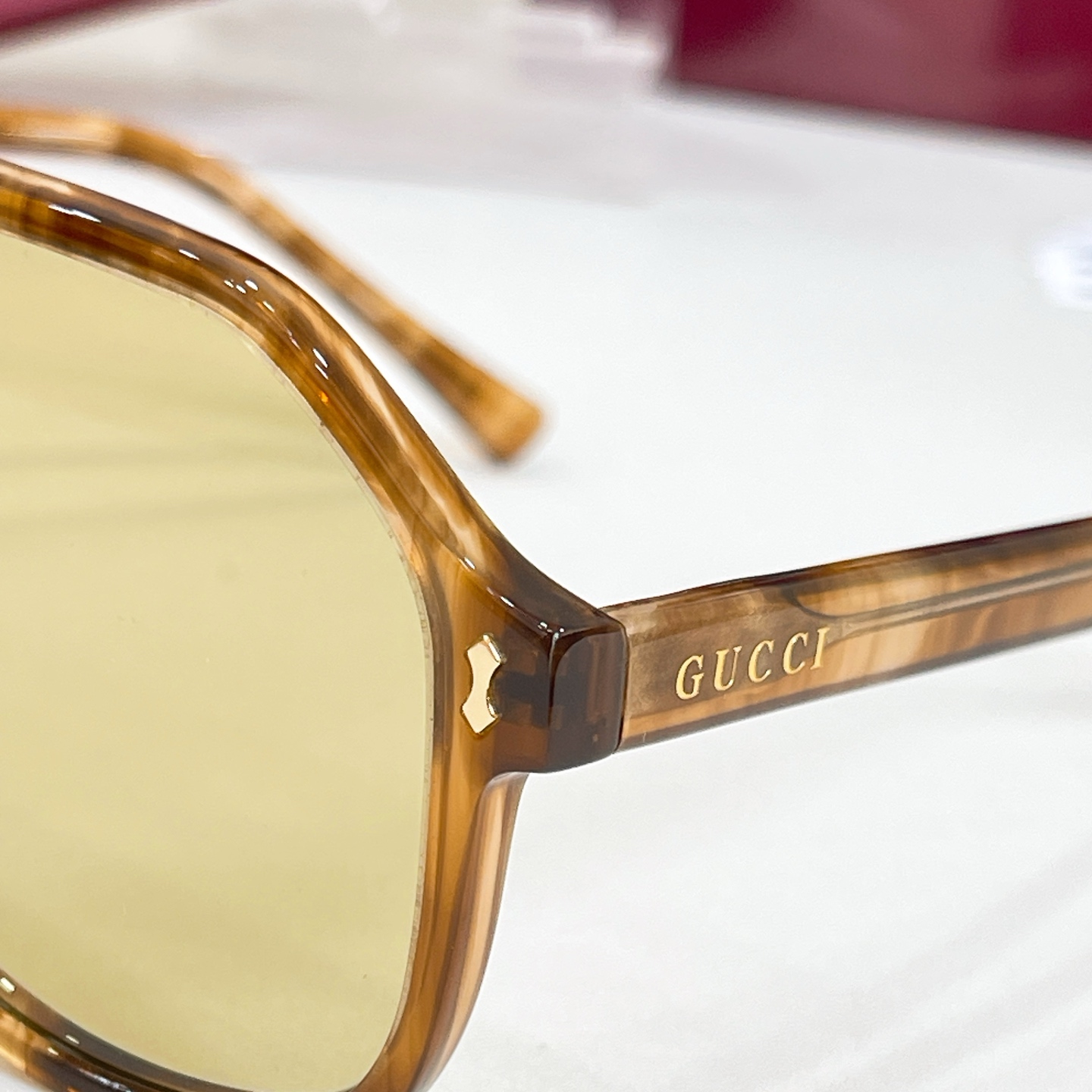 Gucci 13015073Gucci MODEL：GG1042S SIZE：58口14-145